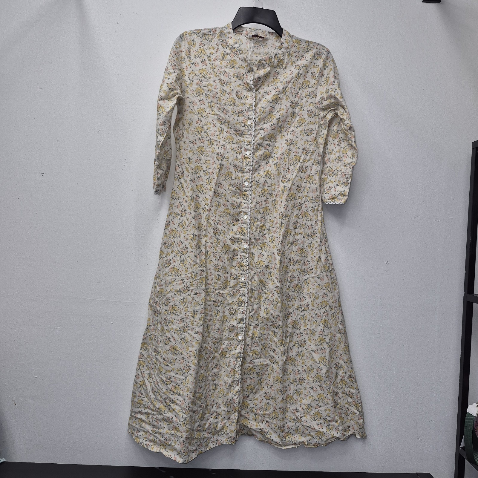 Vismay Floral Dress Size Large