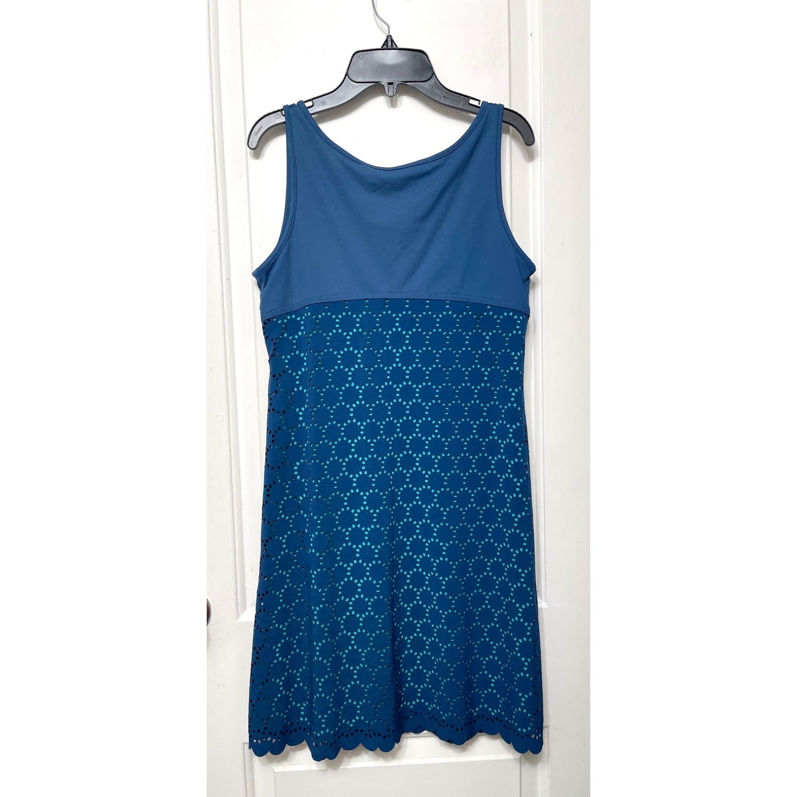 Title Nine Nimblene Illusion Laser Cut Stretch Athletic Dress Blue Size Size S