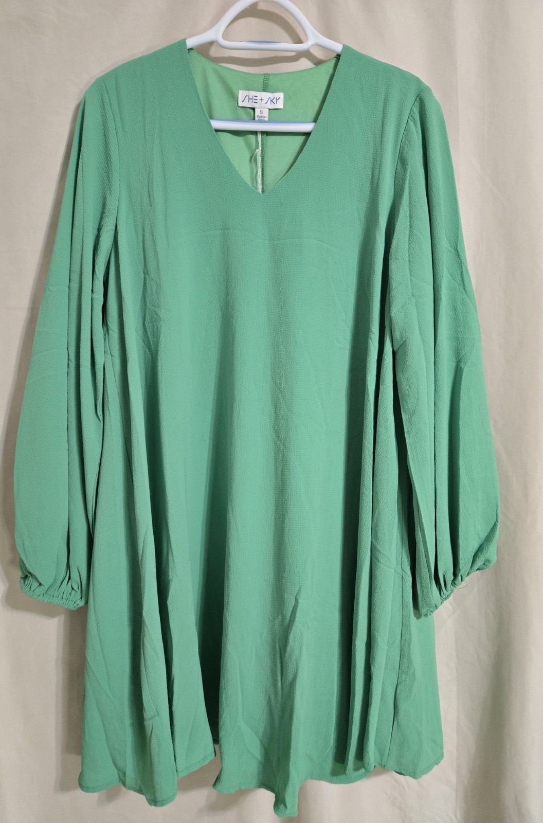 SHE + SKY Green V-Neck Long Bubble Sleeve Dress Size Small New With Tags