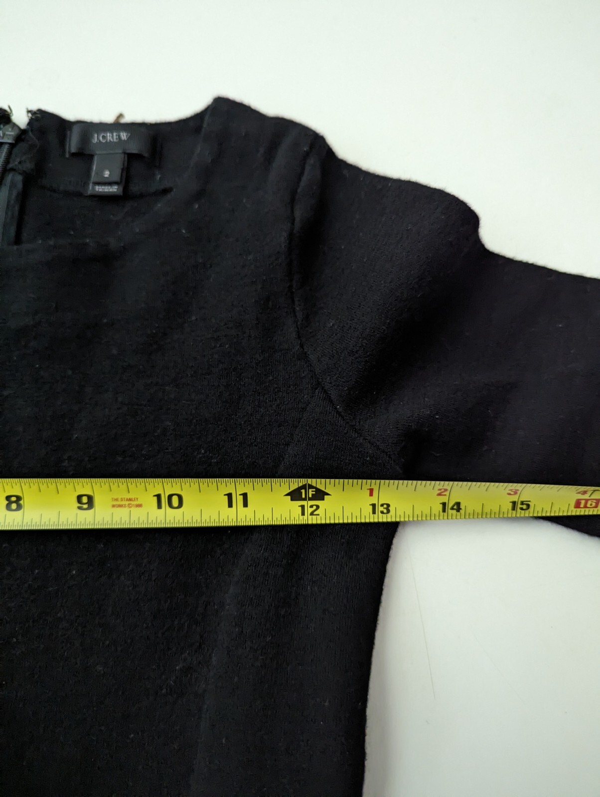 J Crew Wool Blend Dress Short Sleeve Crew Neck Sheath Black Size Women’s size 2