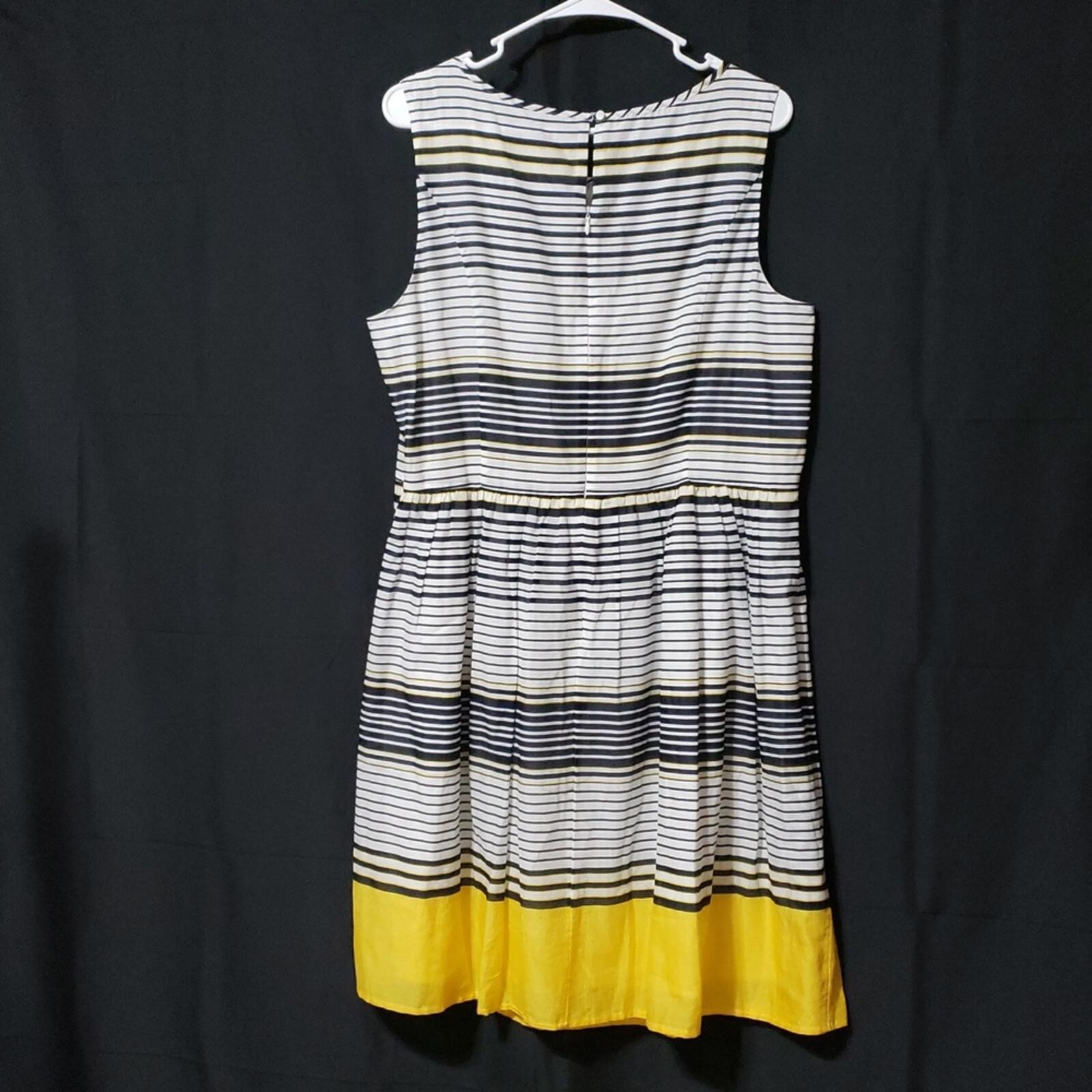 Talbots Sleeveless Striped 100% Cotton Dress in Black, White, & Yellow. Size: 16