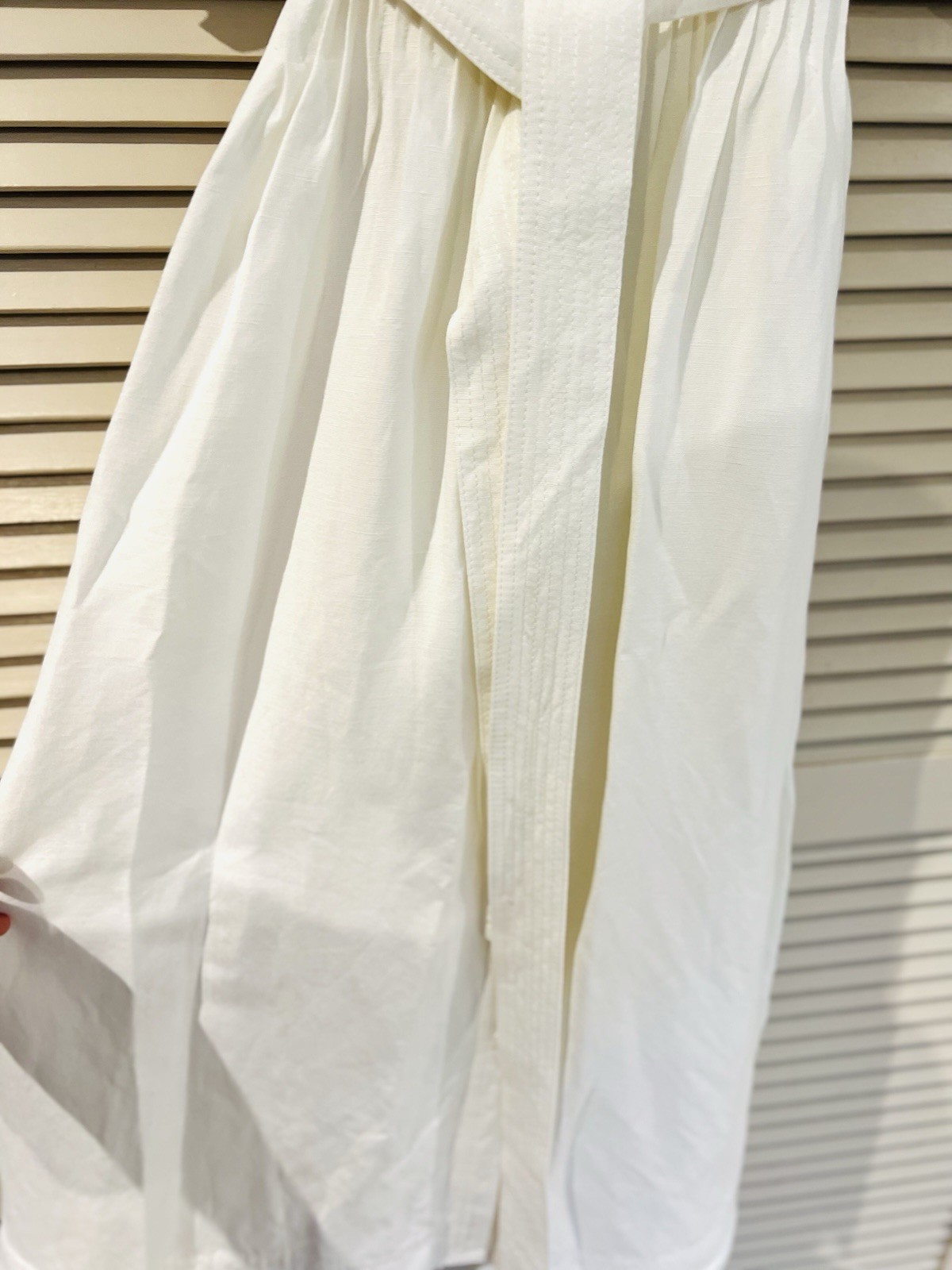 New! Versatile AJE “Madeleine” 🤍🩶🤍 Midi Dress – size 10