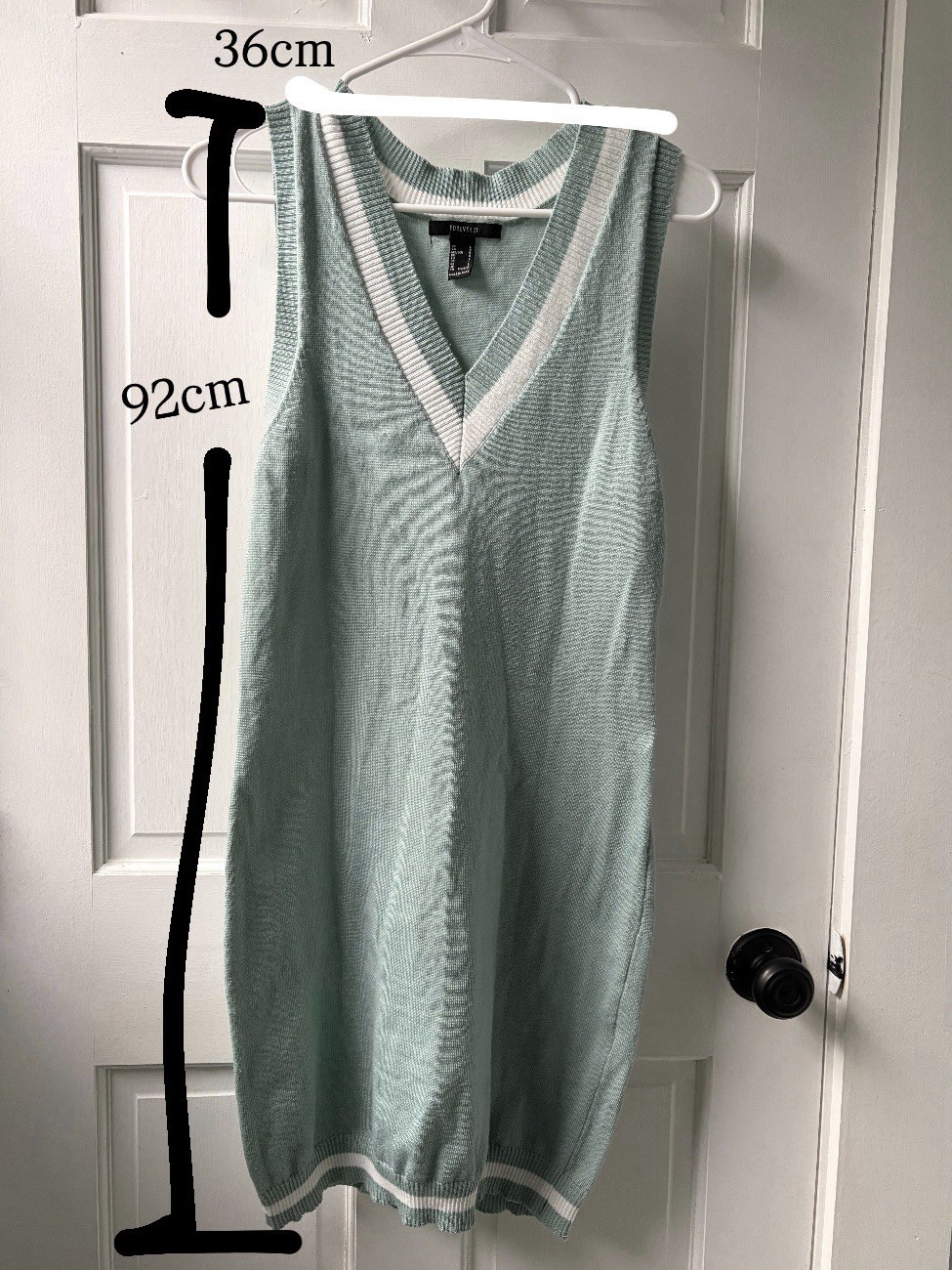 FOREVER 21 Women’s Striped Green/Mint White V-Neck Sleeveless Knit Vest Dress