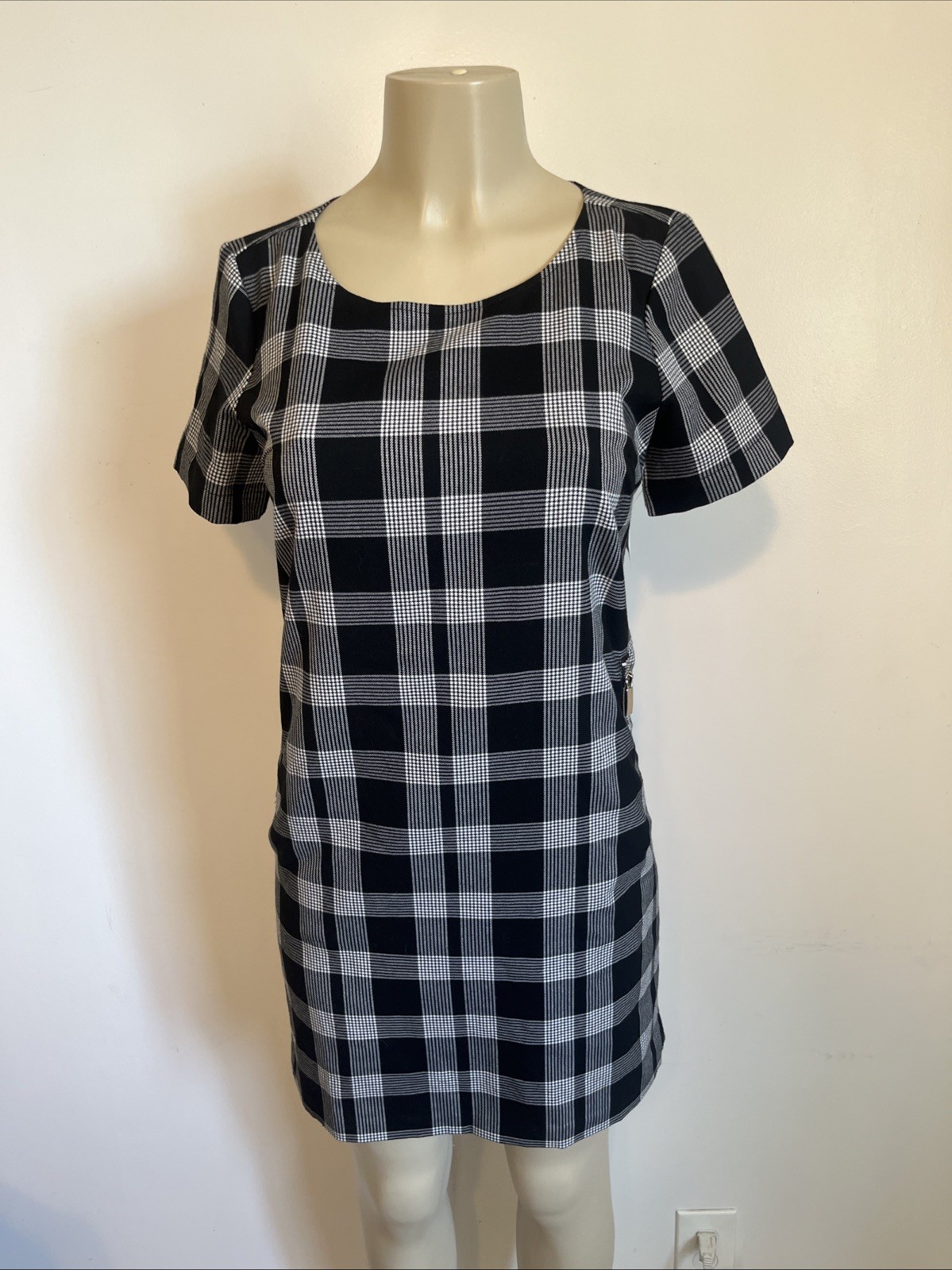 GAP Women’s Petite Black White Plaid Short Sleeve Shift Dress Sz S