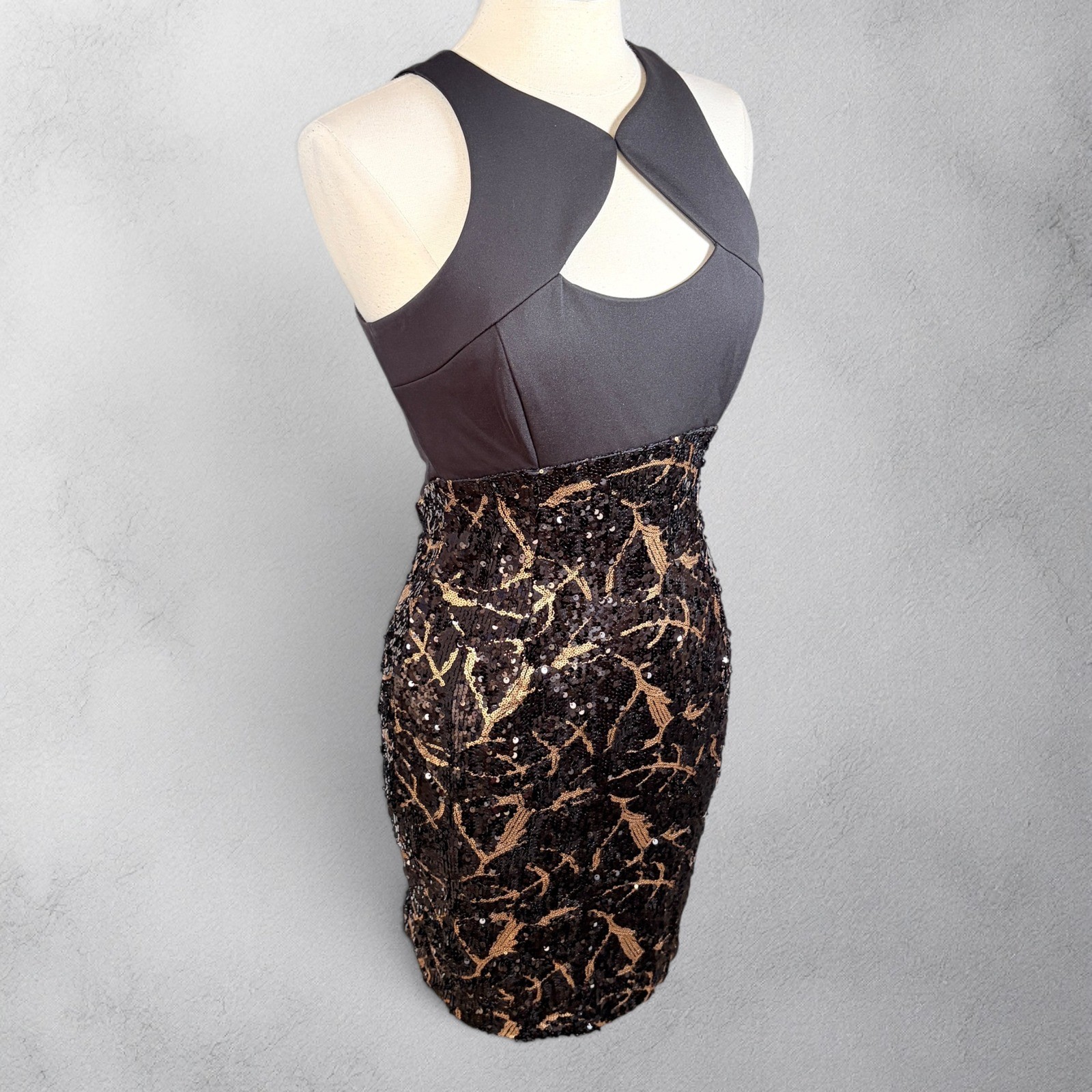 CACHE Sexy Sophistication Black & Gold Stretch Sequin Cocktail Mini Dress, MED