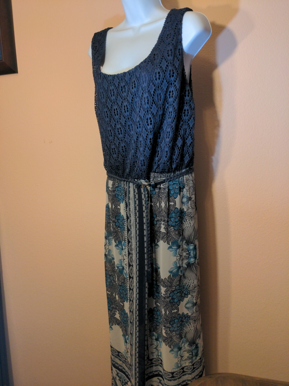 DB established 1962 Women’s Blue& Gray Dress Size 16P NWT