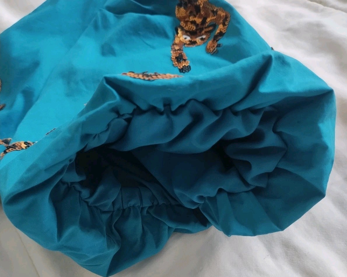 QUEEN OF SPARKLES ✨ Large Lined Cotton Teal Tiger Sequin Dress 🐅 (pockets!)