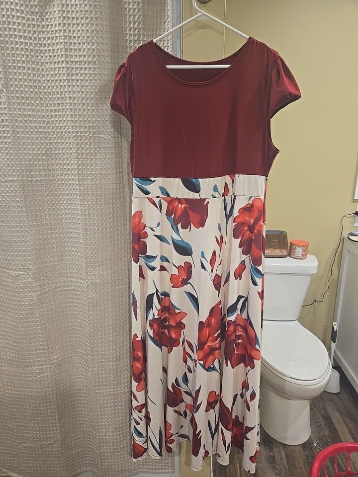 Shein Red Rose Floral Maxi Short Sleeve white and Red LONG A Line Dress 2XL