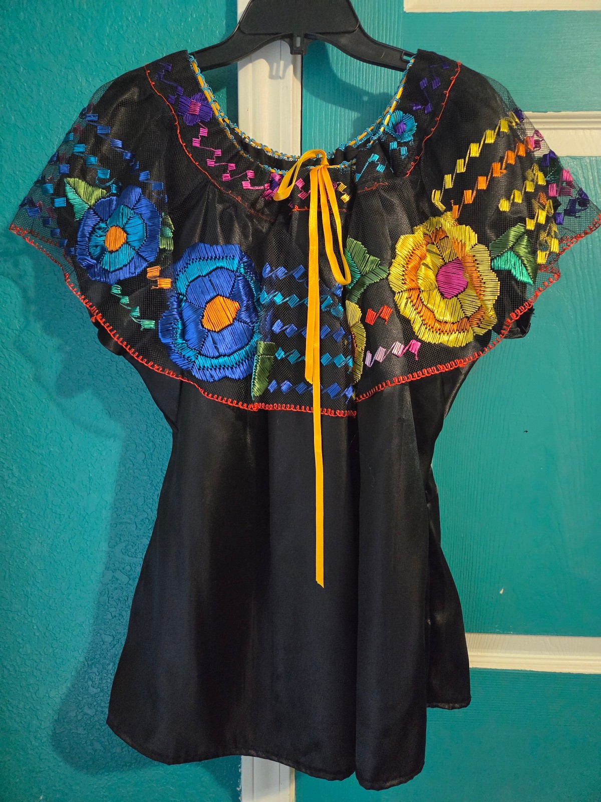 Vibrant Black Mexican Chiapas Dress Size Large