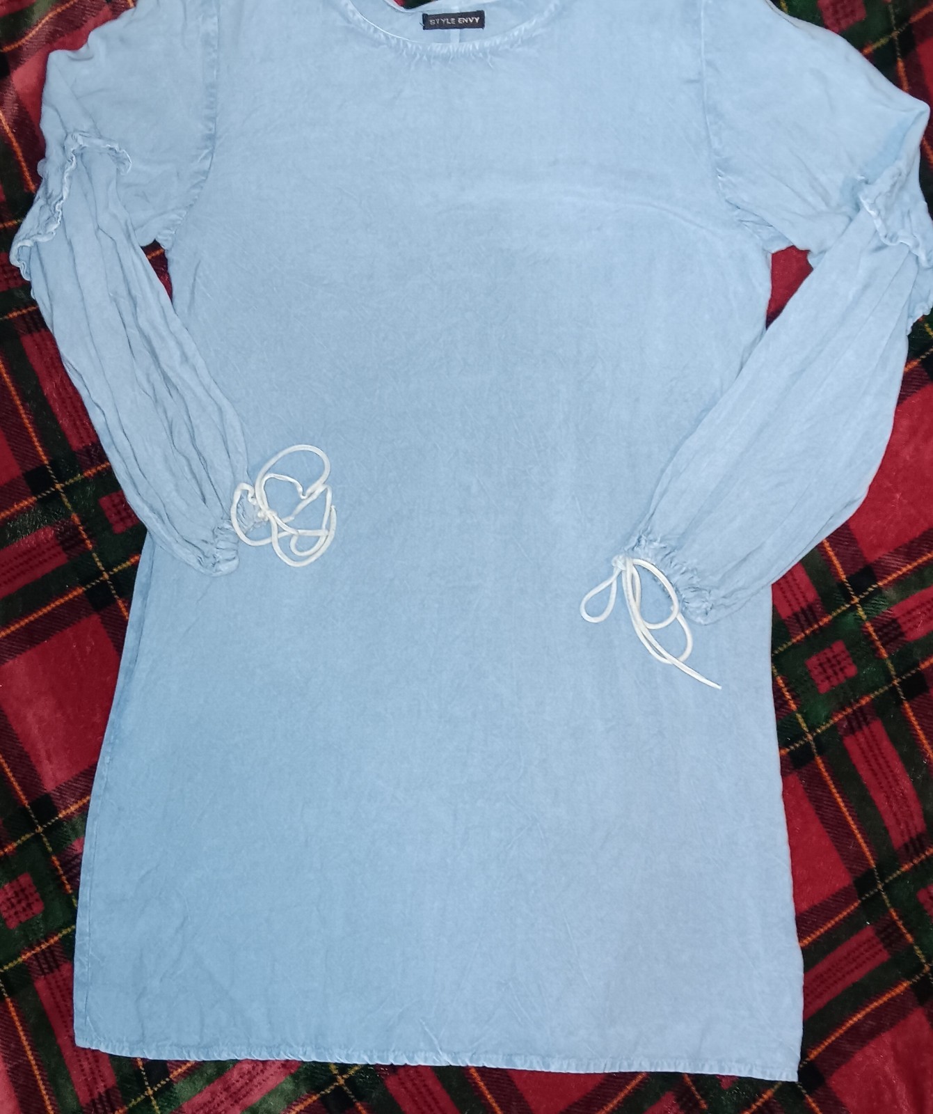 Style Envy Light Denim Shift Dress Med Long Sleeve Tie Cuff Ruffle Detail Soft