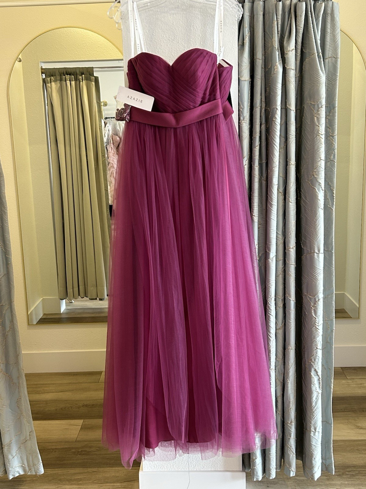 Beautiful Raspberry Color Gowns With Optional Straps , Sizes 4, 8 And 10