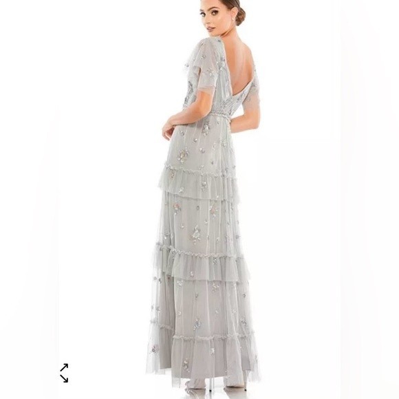 Mac Duggal Platinum Ruffle Tiered Embellished Flutter Sleeve Gown Size 6 $598