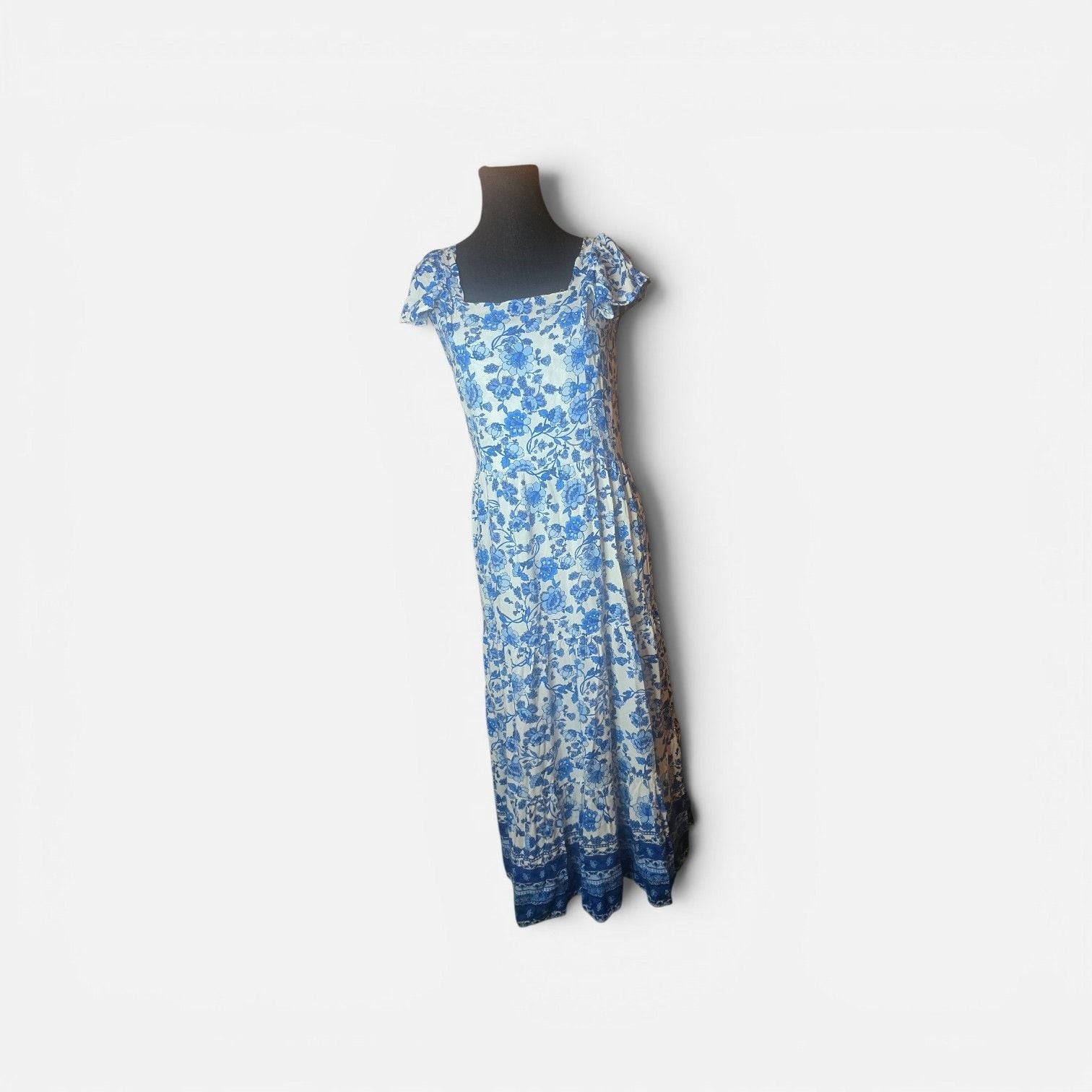 Chenault + Pink & Violet Blue and White Floral Print Flutter Sleeve Tiered Maxi