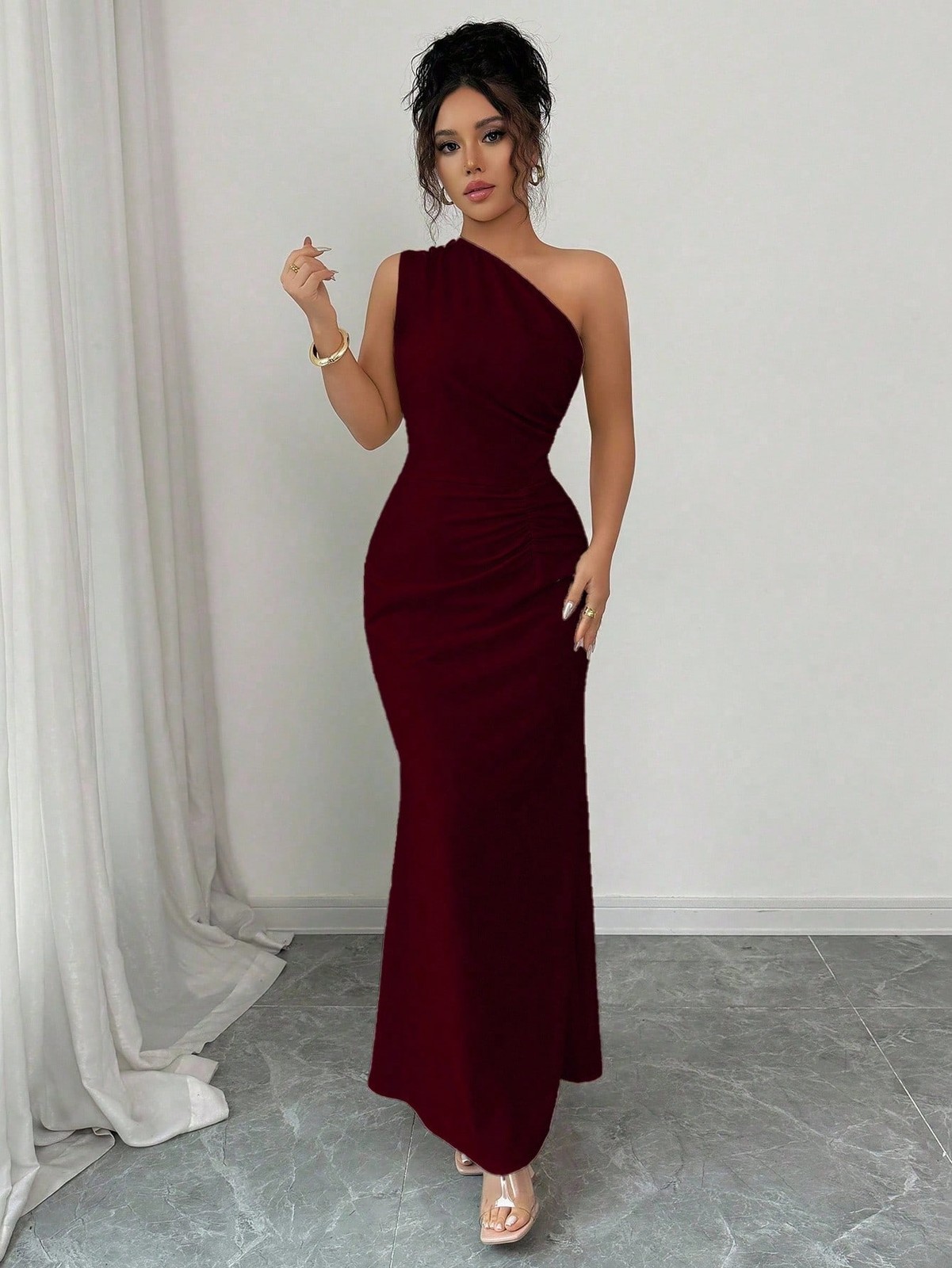 Ladies Sleeveless Slanted Shoulder Romantic Digital Print Dress