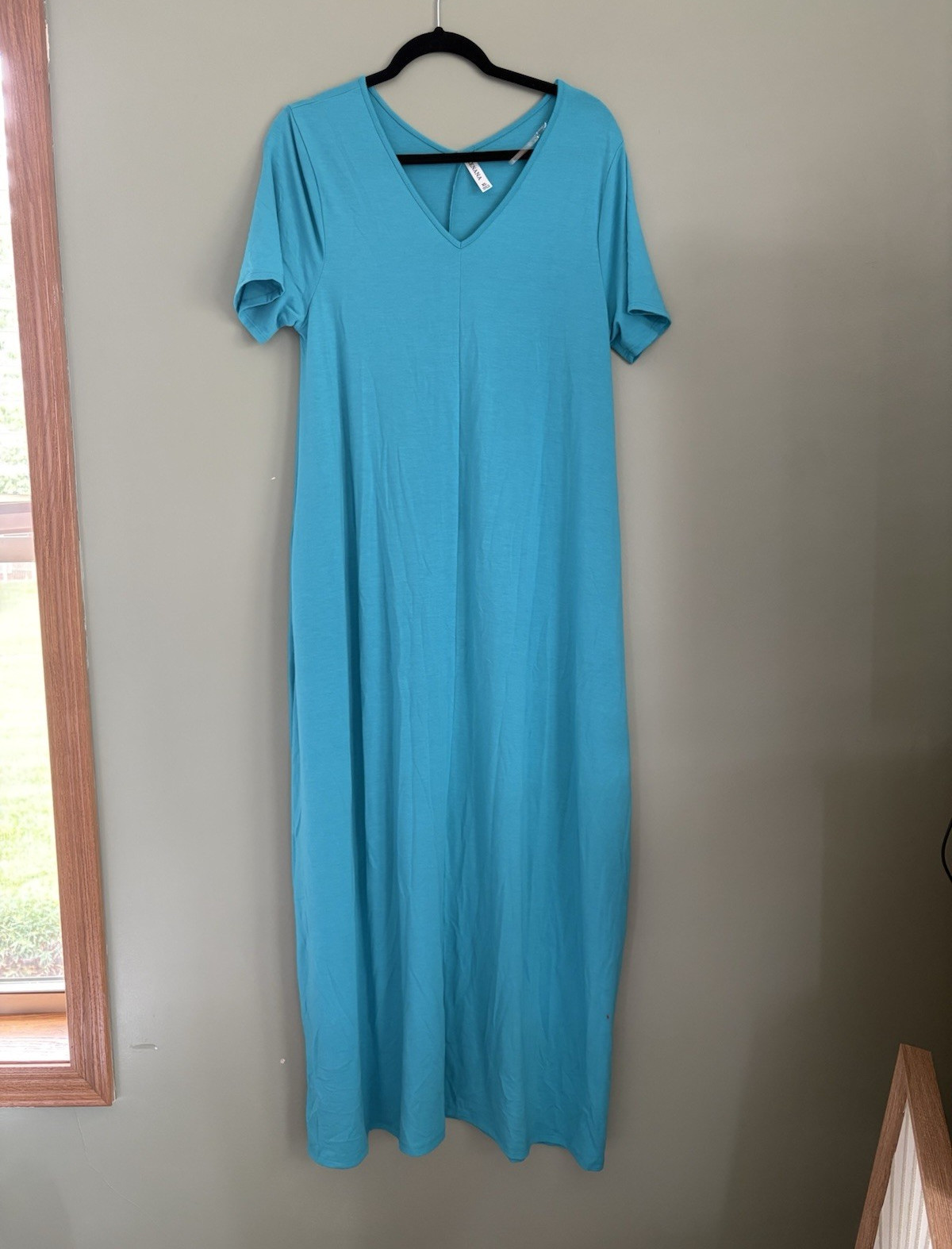 Zenana Women’s XL Blue Solid Knit V-Neck Short Sleeve Maxi Dress