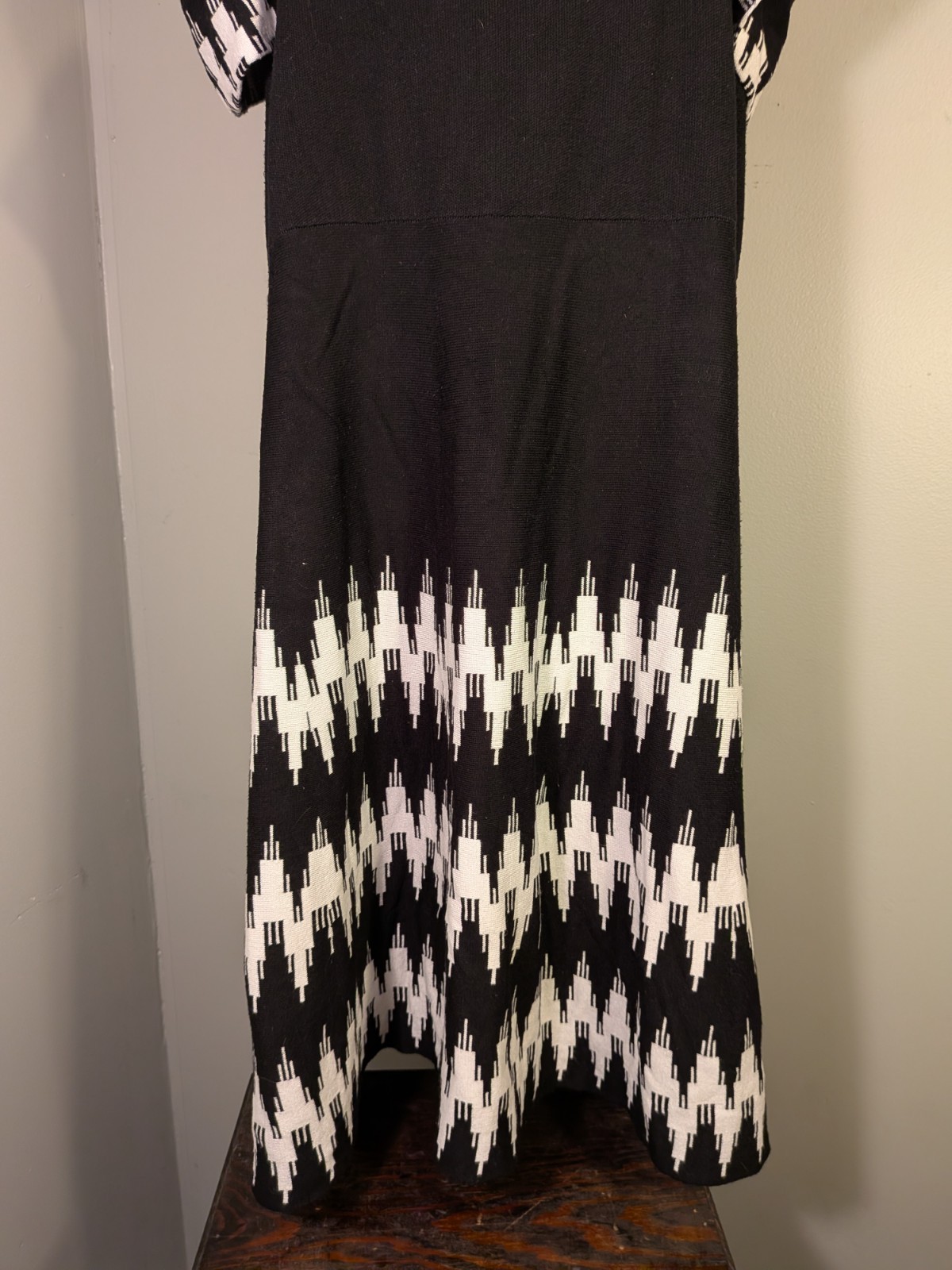 Lane Bryant Black/White Geometric Knit Midi Shift Off The Shoulder Dress 18/20
