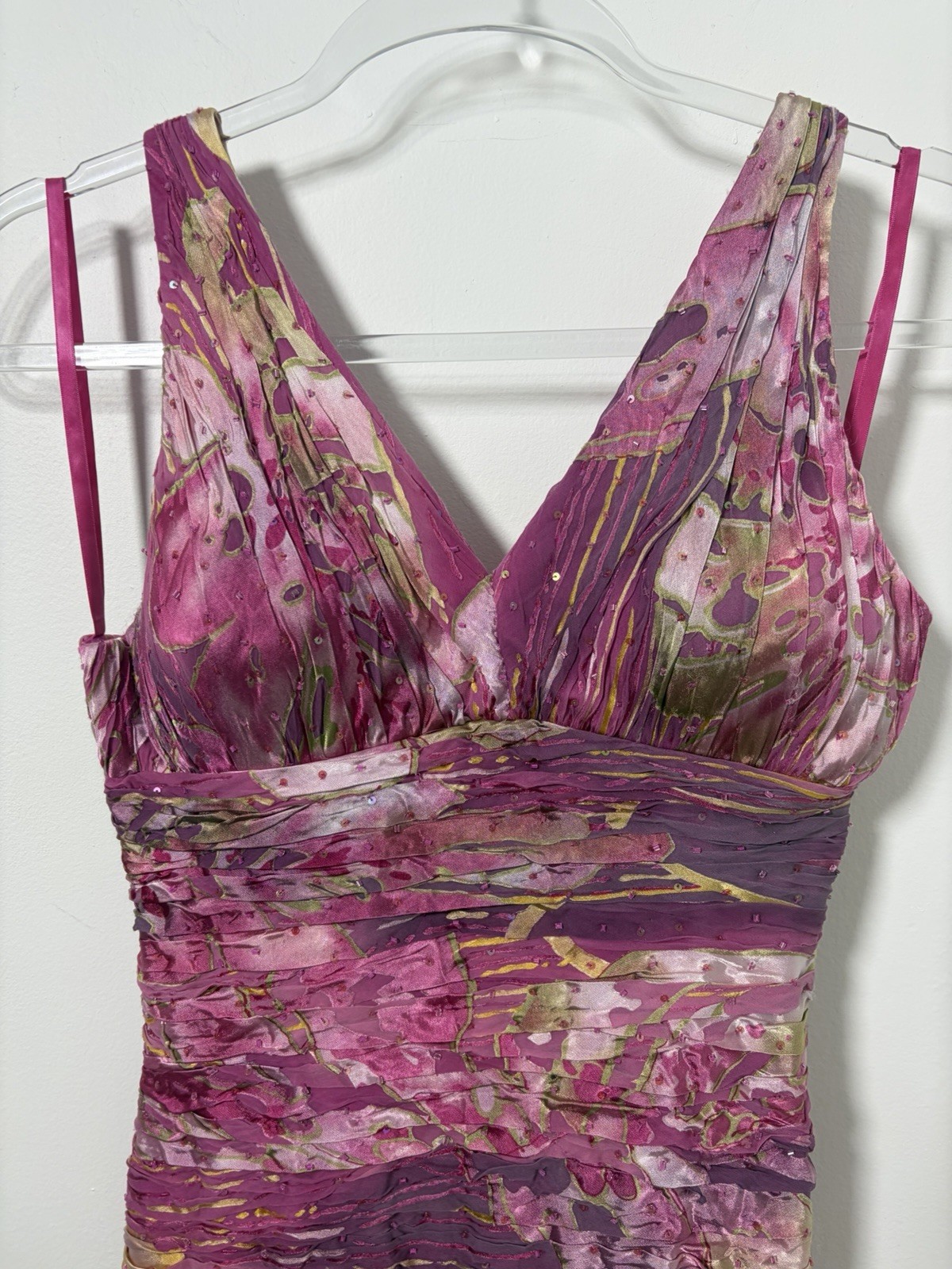 Olle USA Abstract Sequin Ruched V-Neck Midi Strappy Handkerchief Hem Y2K Fairy