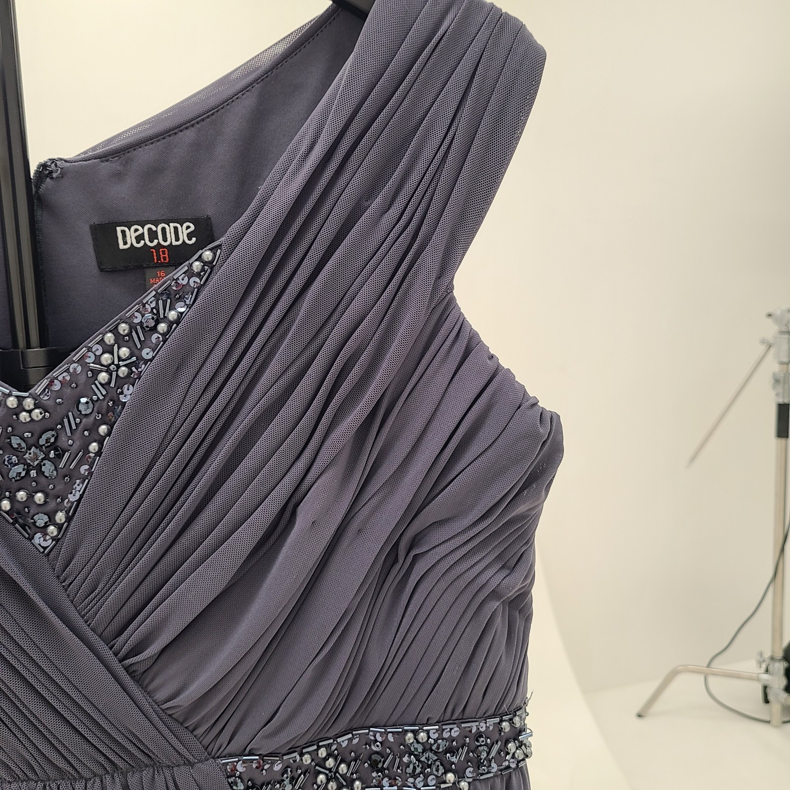 Decode 1.8 Cap Sleeve V Neck Gray Beaded Maxi Long Formal Gown Dress- Size 16
