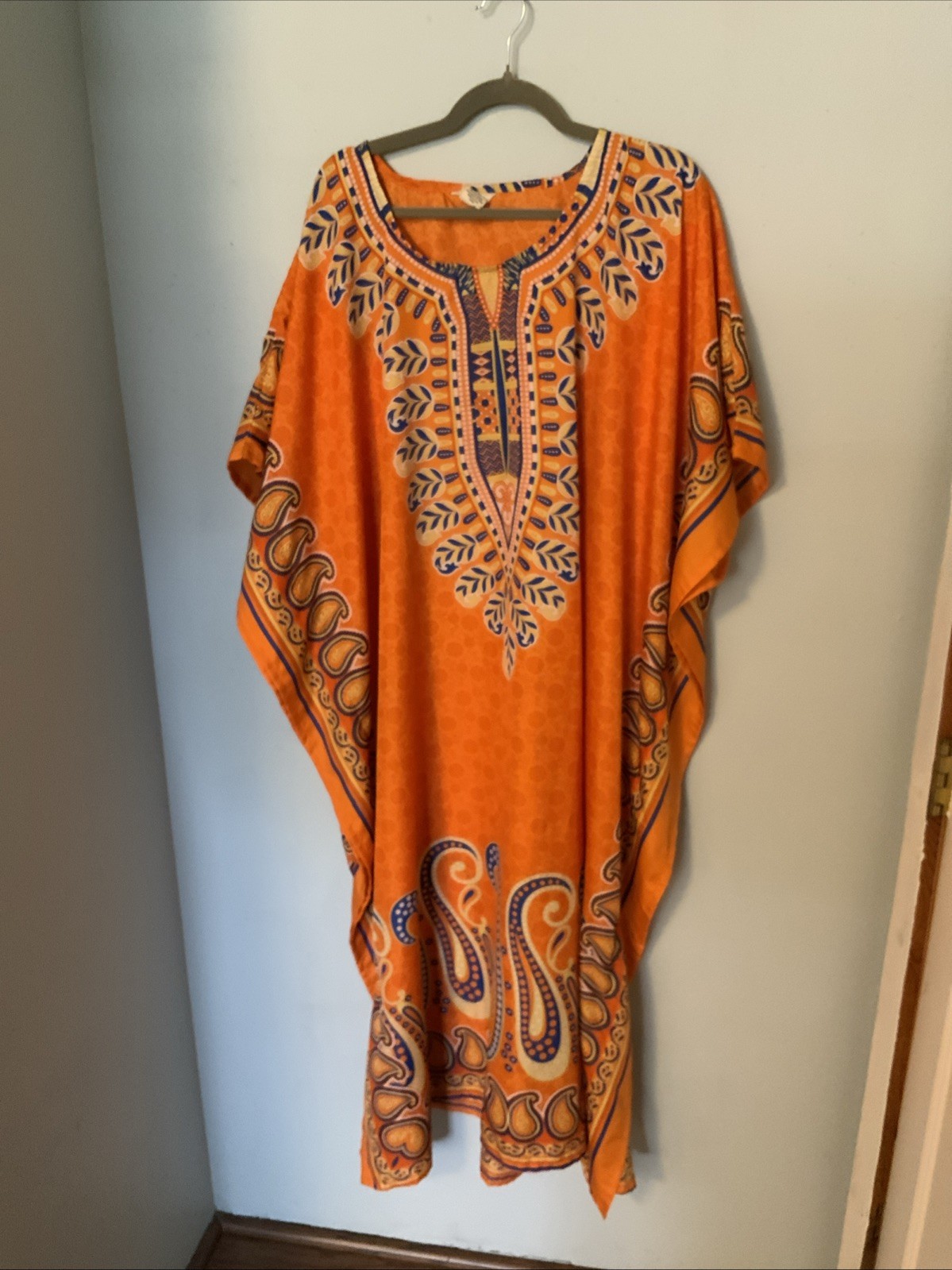 Gypsie Blu One-of-a-kind Bright Print Caftan Loungewear One Size Oranges Blues