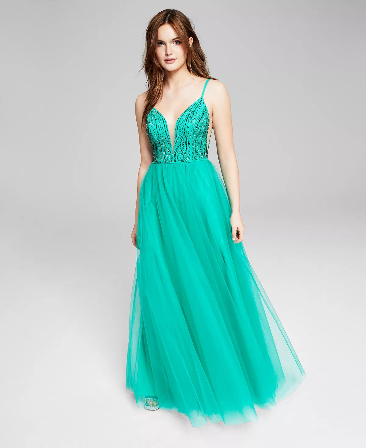 Say Yes To The Prom Juniors’ V-Neck Beaded Top Ball Gown, Spearmint, 7