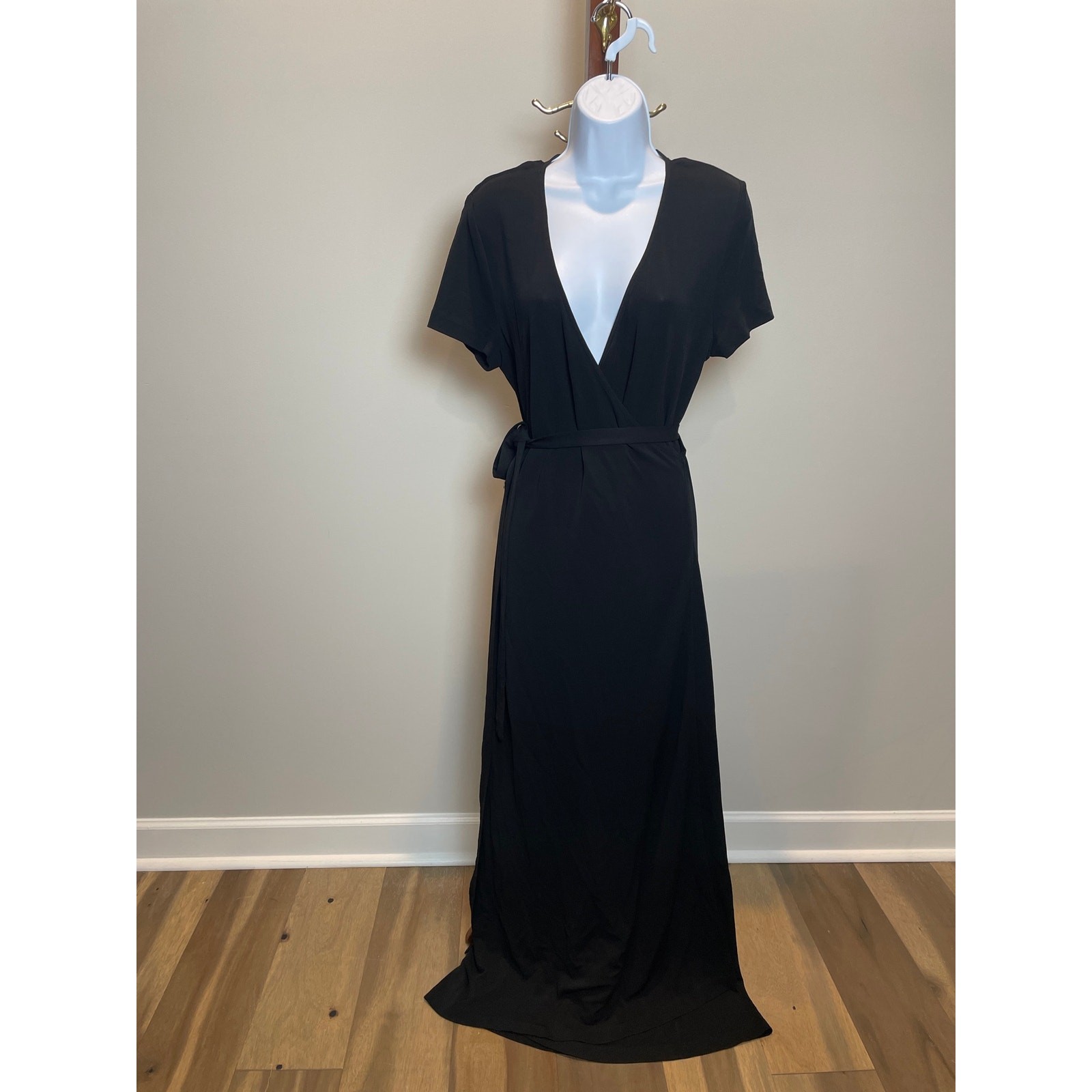 Linda Allard for Ellen Tracy Sz 6 Black Maxi Wrap Dress Short Sleeve Made in USA