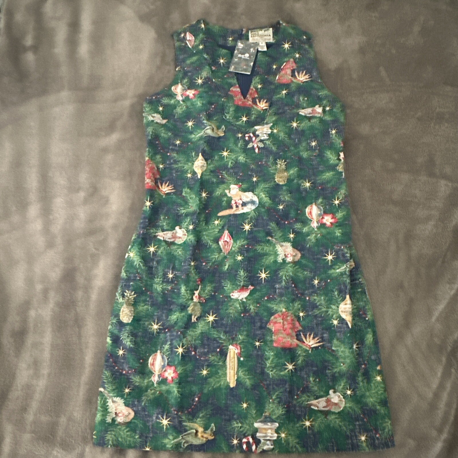 NWT 2022 REYN SPOONER Christmas Mele Kalikimaka Zipper Size 4 Women’s Dress