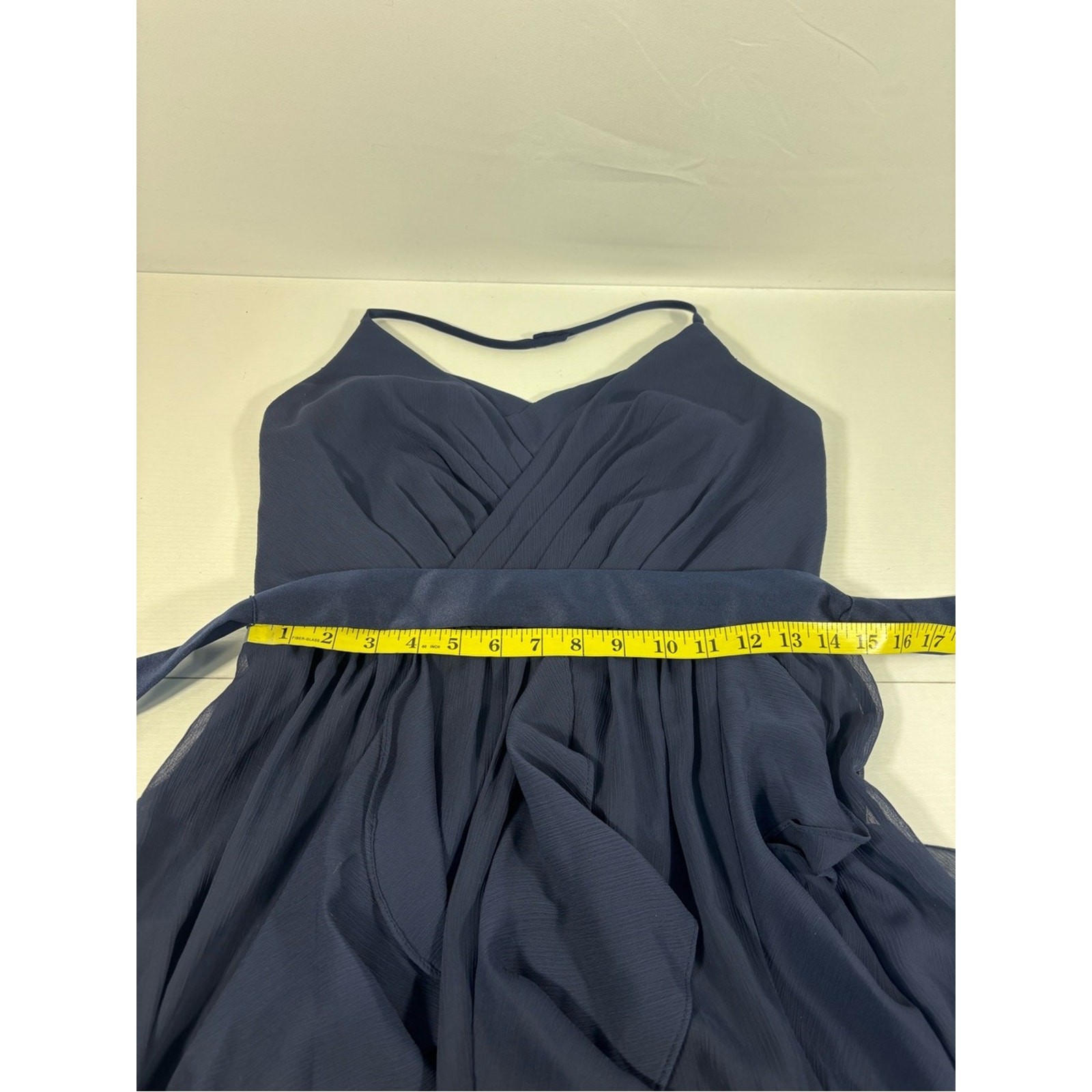 Vera Wang White Navy Chiffon Halter Maxi Dress Ruffle Formal Gown Size 8
