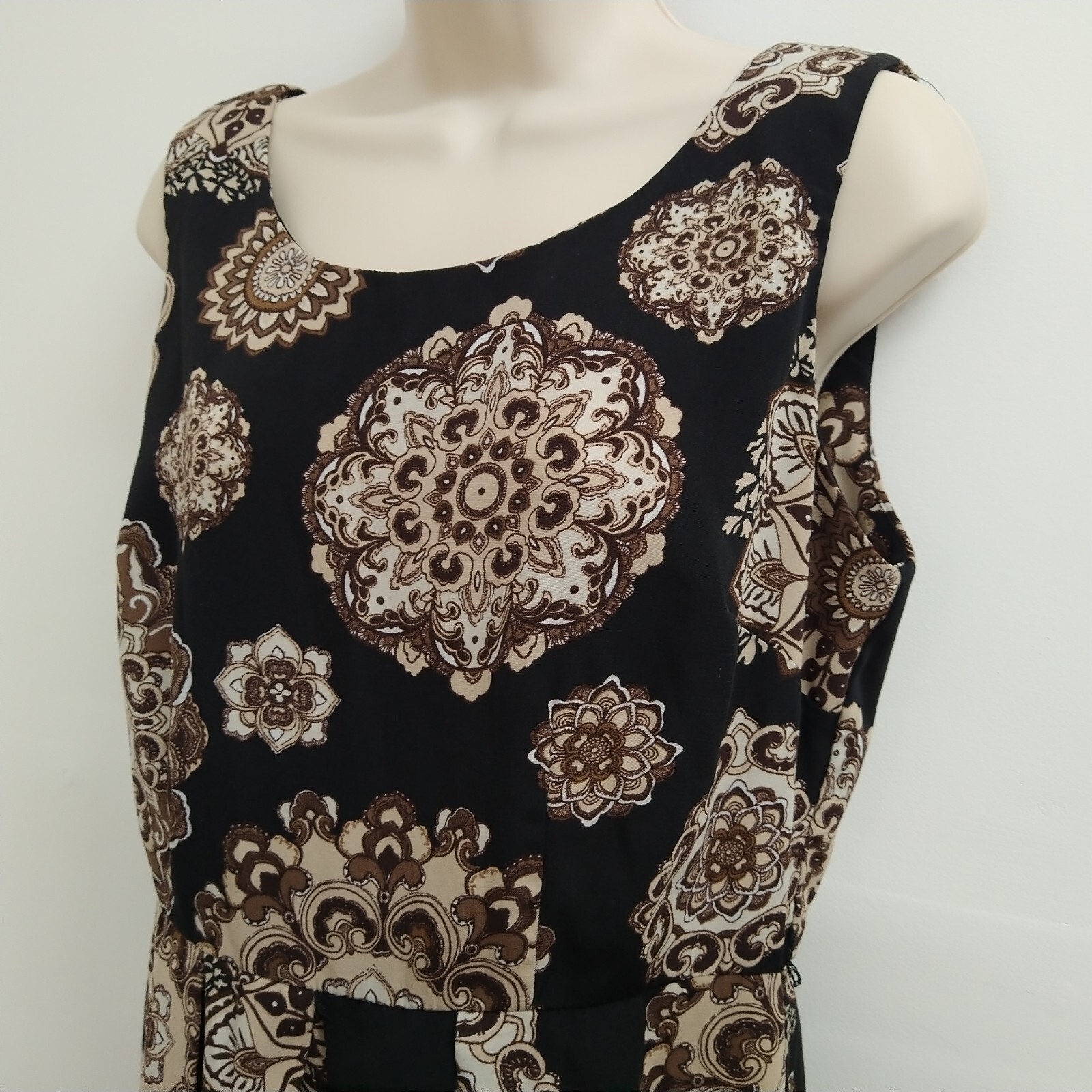 Studio I Dress Womens Size 8 Brown White Black Paisley Sleeveless Midi Ladies
