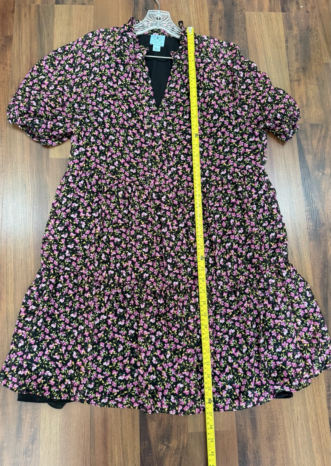 CeCe Floral Tiered Mini Dress Large Pink Black Puff Sleeve Ruffle V-Neck Boho