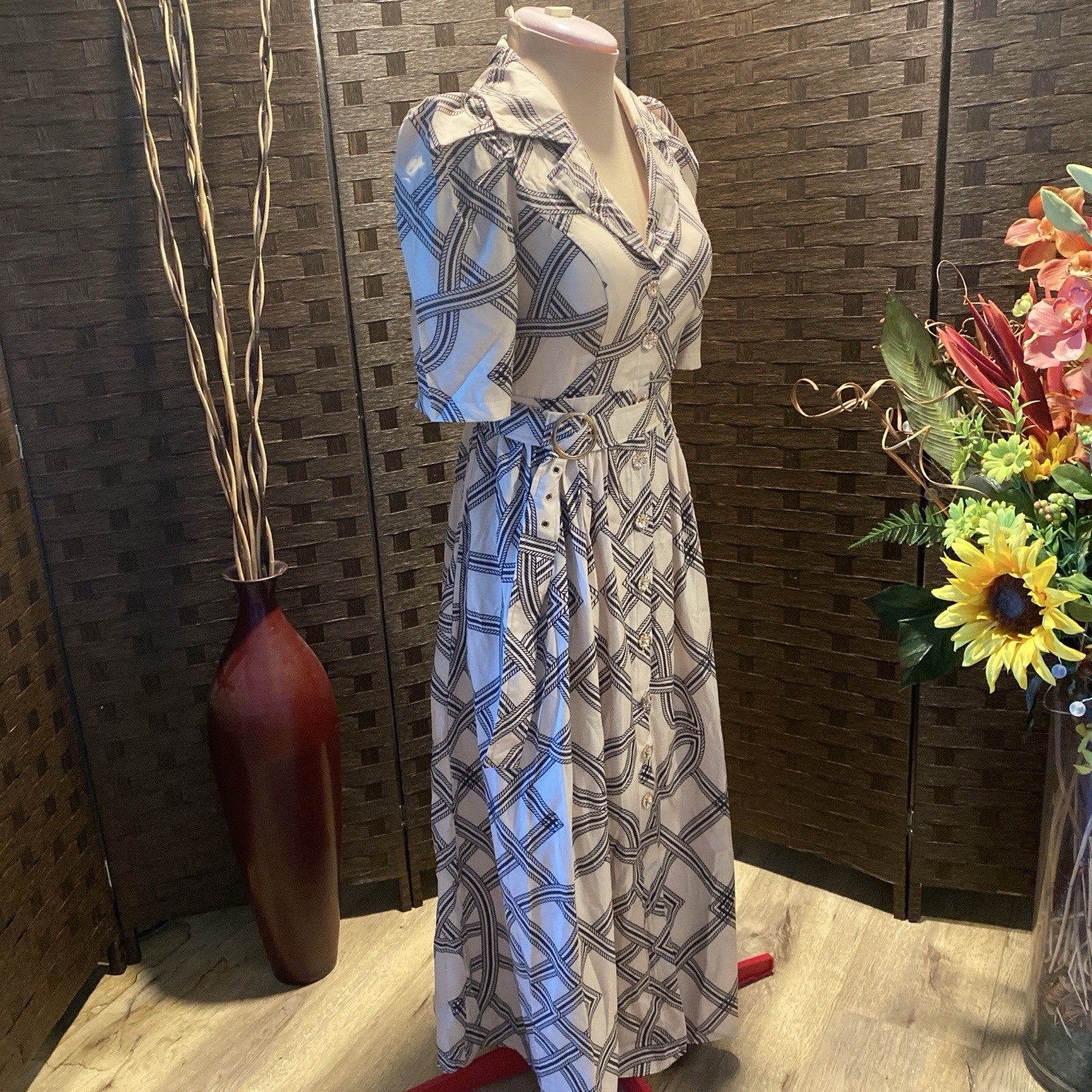 Black & White Geometric Maxi Dress with Belt Fits Small to Medium