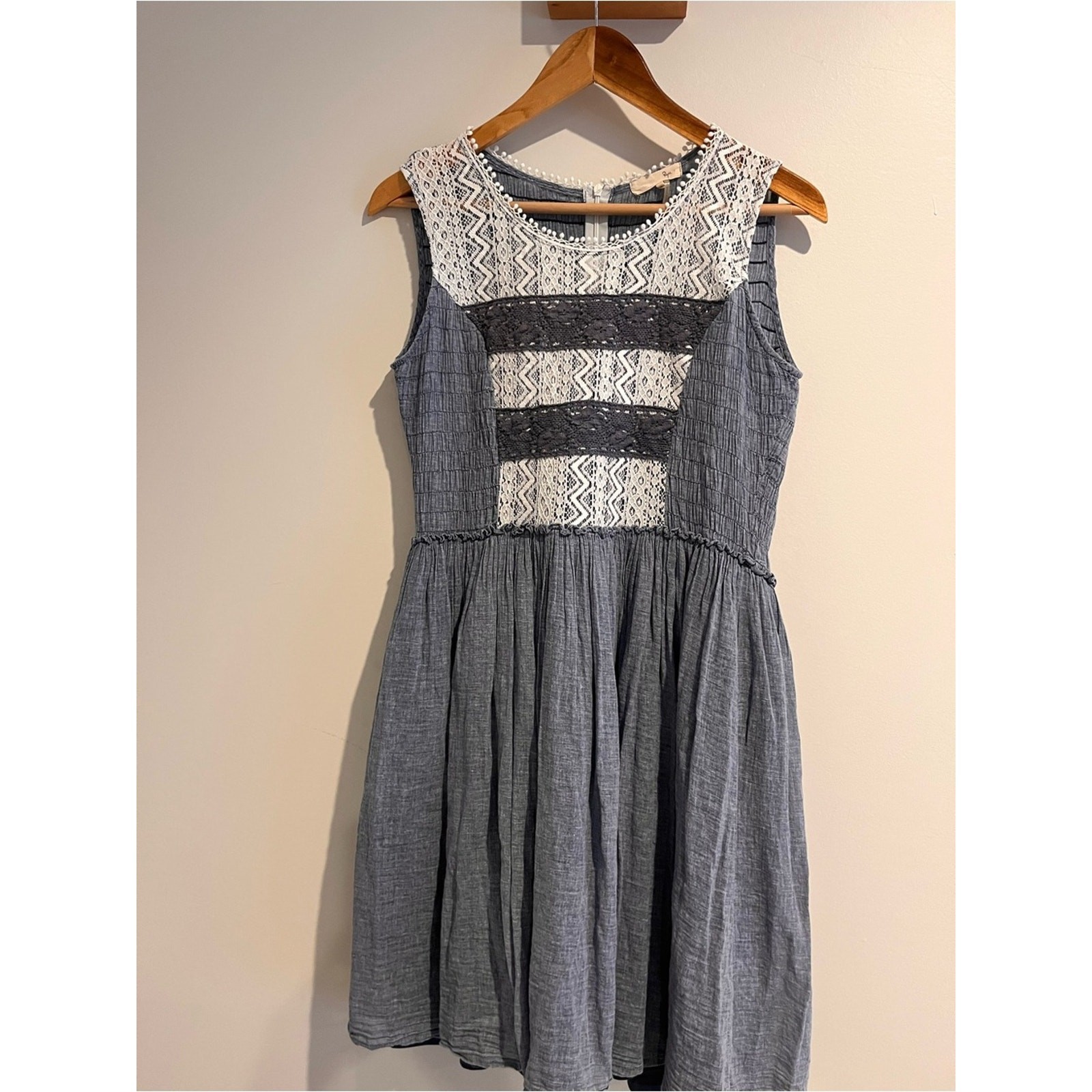 Ryu Anthropologie Chambray Sleeveless Dress LARGE Blue Lace Cottage Boho