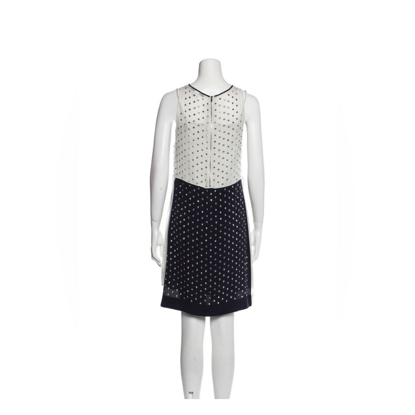 Diane Von Furstenberg Two-Tone Ivory and Navy silk Studded tunic sleaze sz 4
