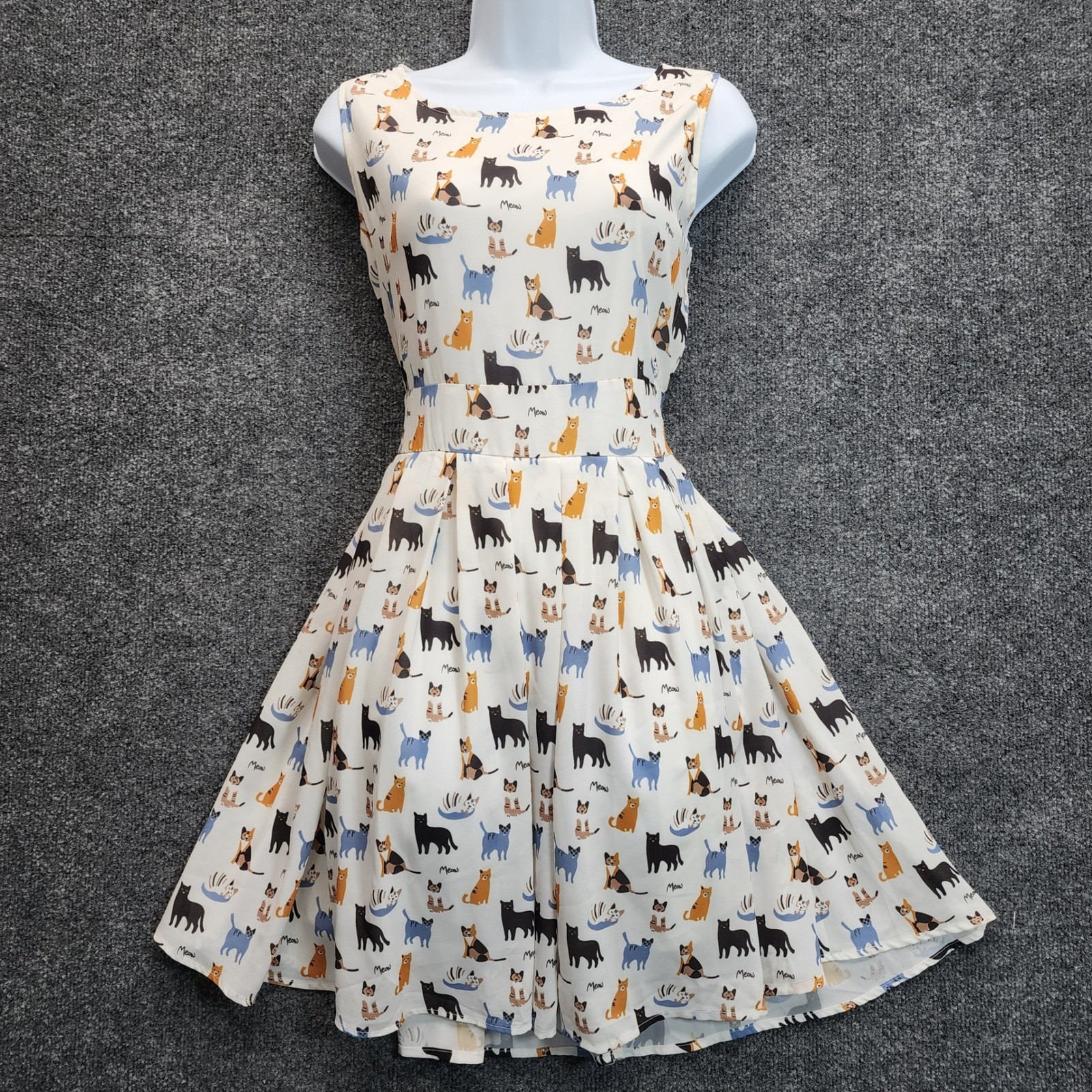 L.A. Soul Womens Cat Print Fit Flare Novelty Kawaii Retro Skater Dress Size S