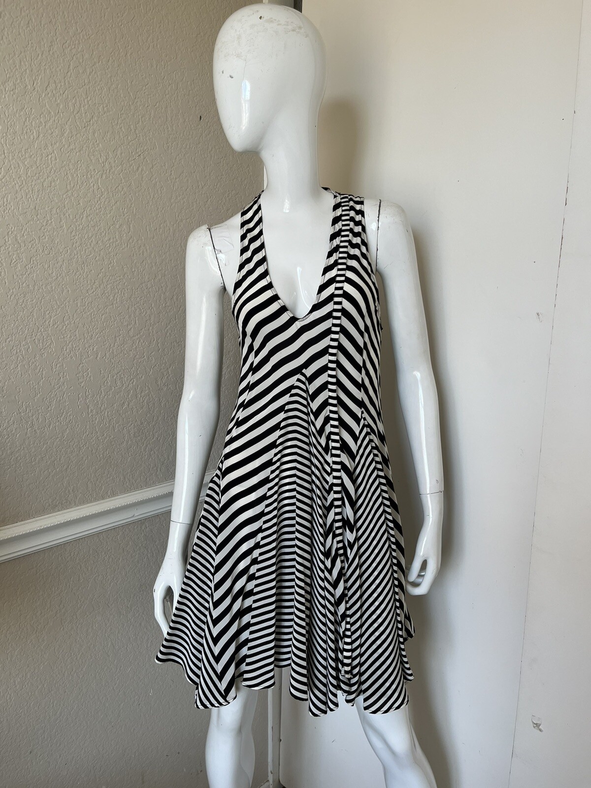 WAYNE BARNEY’S NEW YORK NEW! Black/Ivory Stripe 100% Silk A-Line Dress Sz S