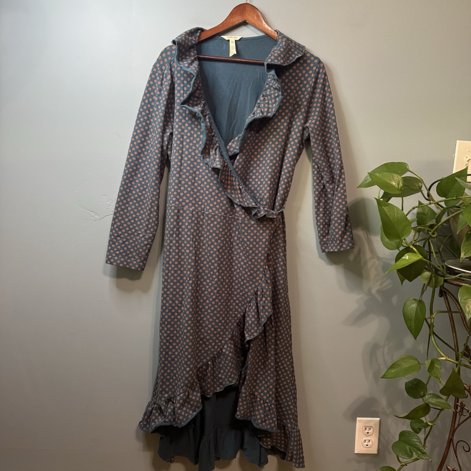 Matilda Jane Reunion Wrap Dress with Ruffle Hi Low Hem. Women’s Size XL