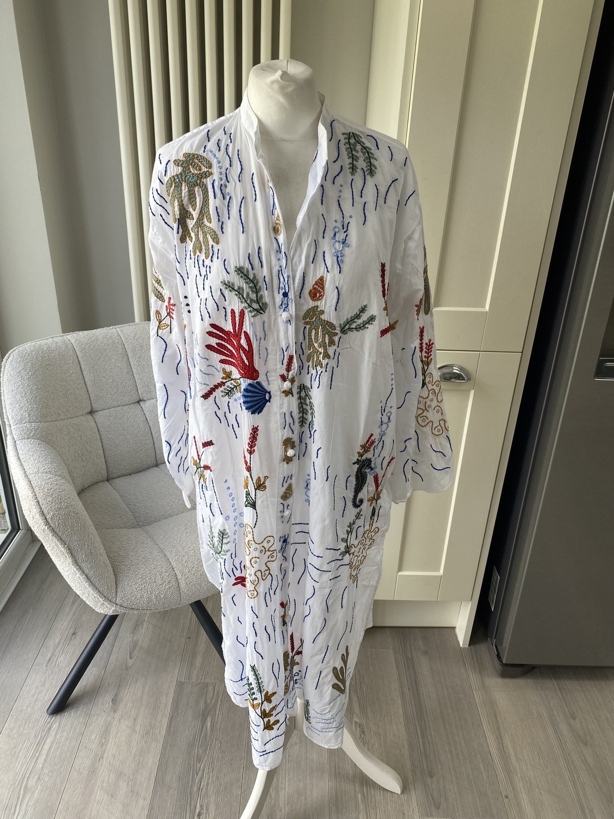 ZARA WHITE BOHO EMBROIDERED SHIRT DRESS SIZE L LARGE 12 14 16 OCEAN BEACH KAFTAN