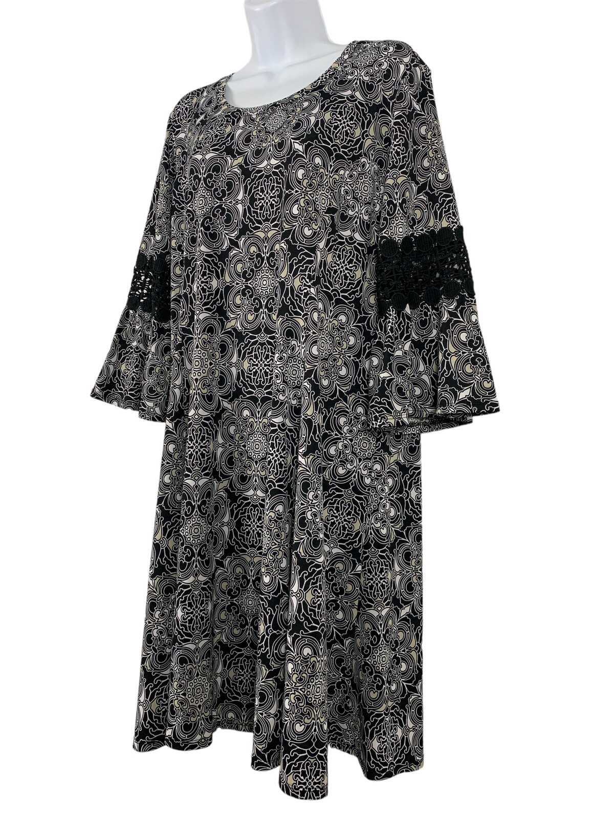 New Directions Womens Scoop Neck Swing Dress Embroidered Bell Sleeve Size PXL
