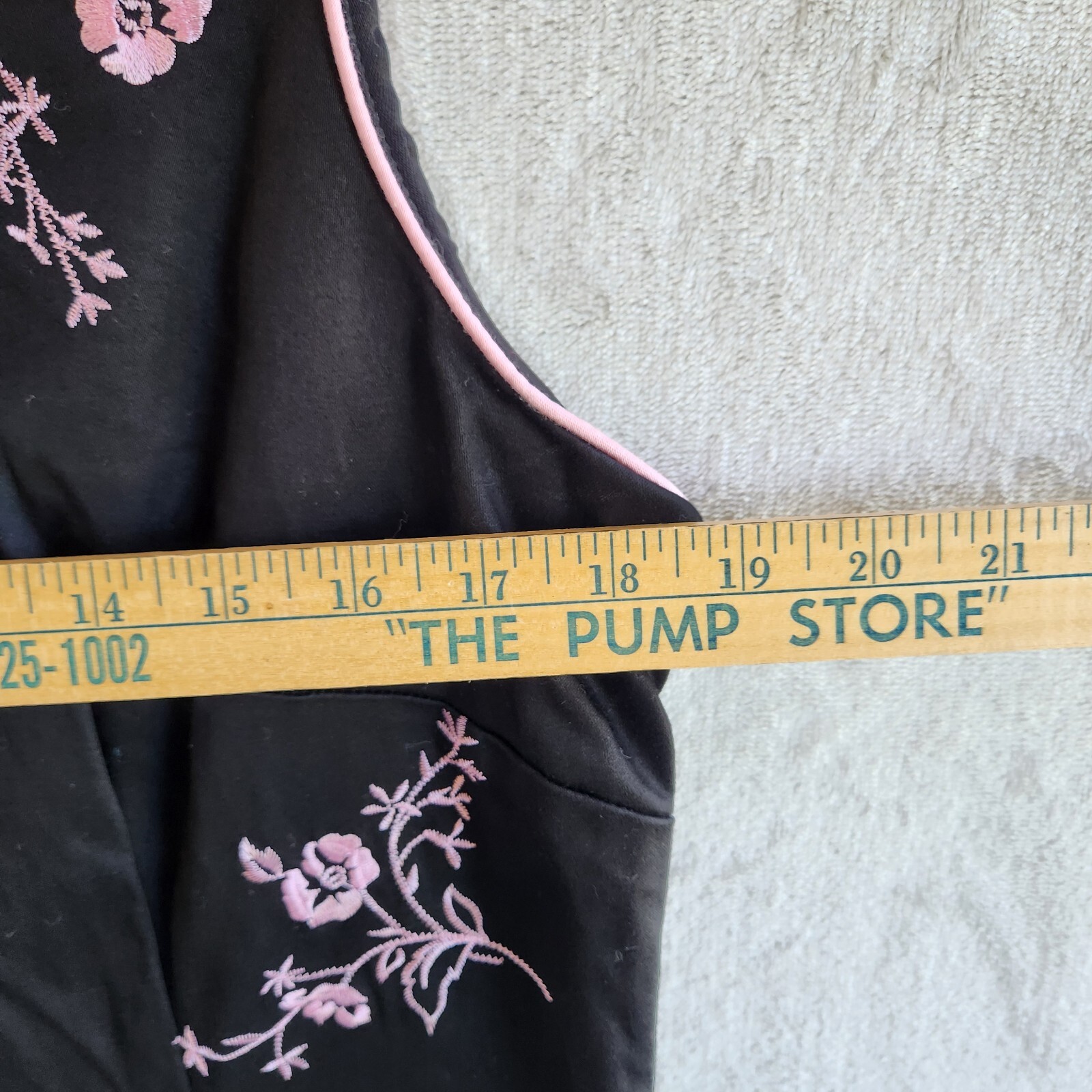 Sag Harbor Embroidered Dress Black & Pink Floral Asian Inspired Retro Sheath 12