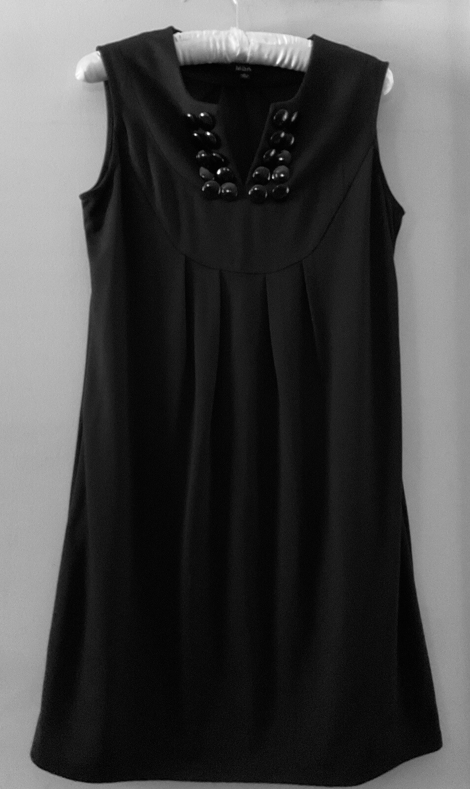 Womens Black Pleated Sheath Dress by MSK – Sleeveless Round Split Neck – Size 10