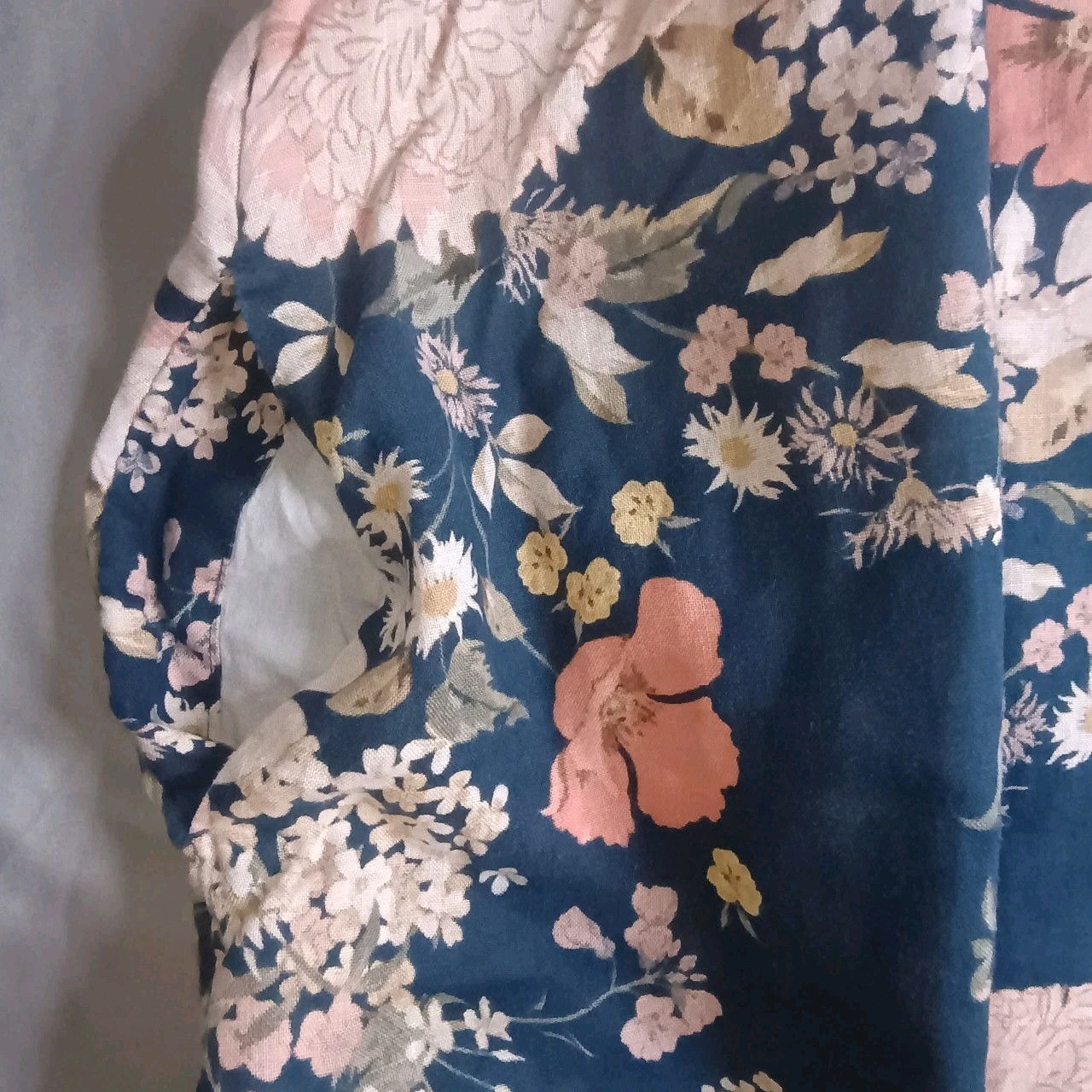 Cynthia Rowley Flowered Shift Dress Size L 100% Linen WITH POCKETS