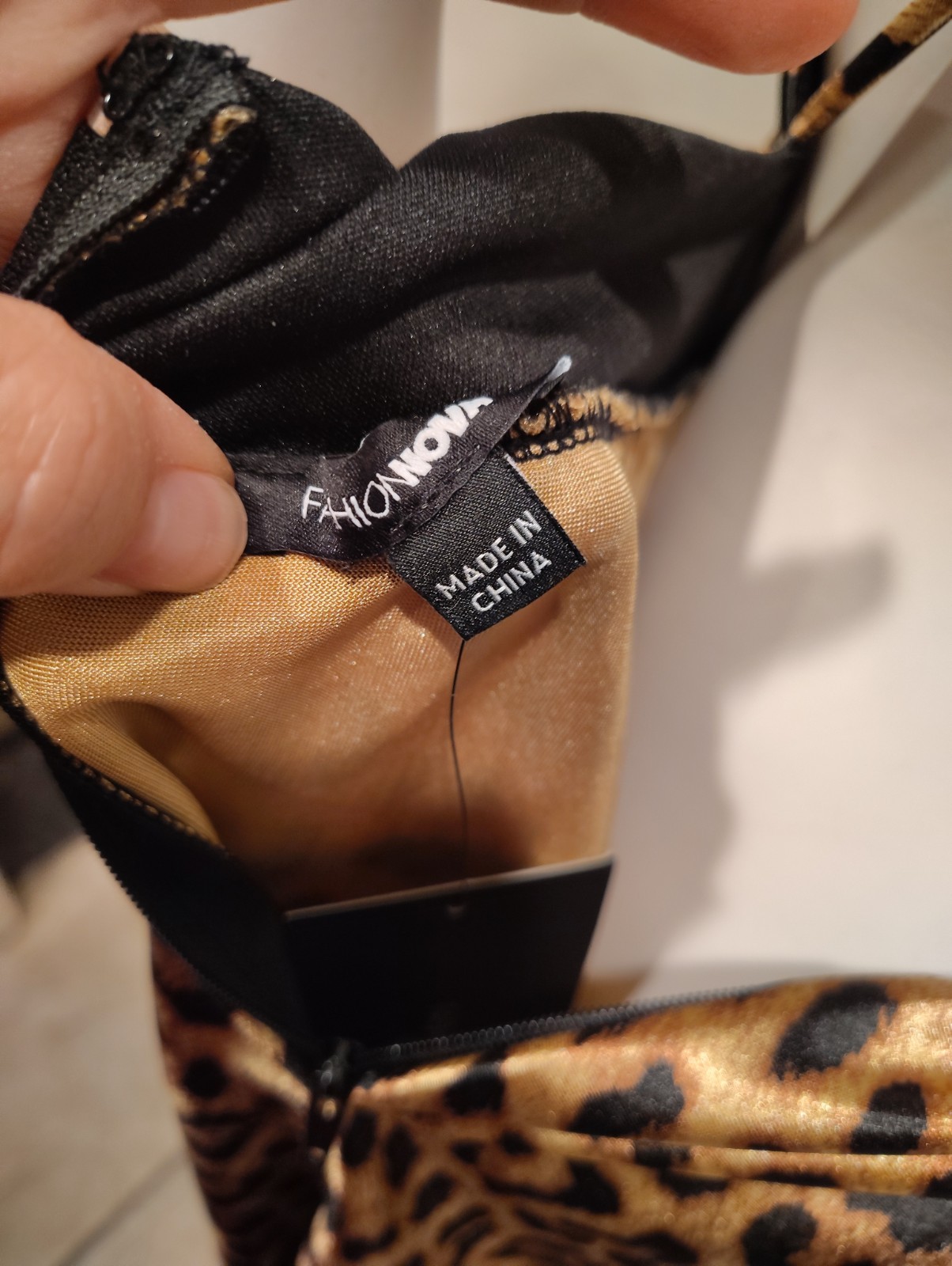 Fashion Nova NWT Can’t Tame Her Leopard Print Slit Maxi Dress 1X Glamour
