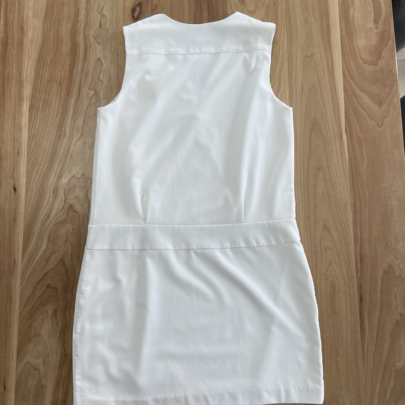 Gap Ivory Sleeveless Front Cross Over V-neck Dress Size 8