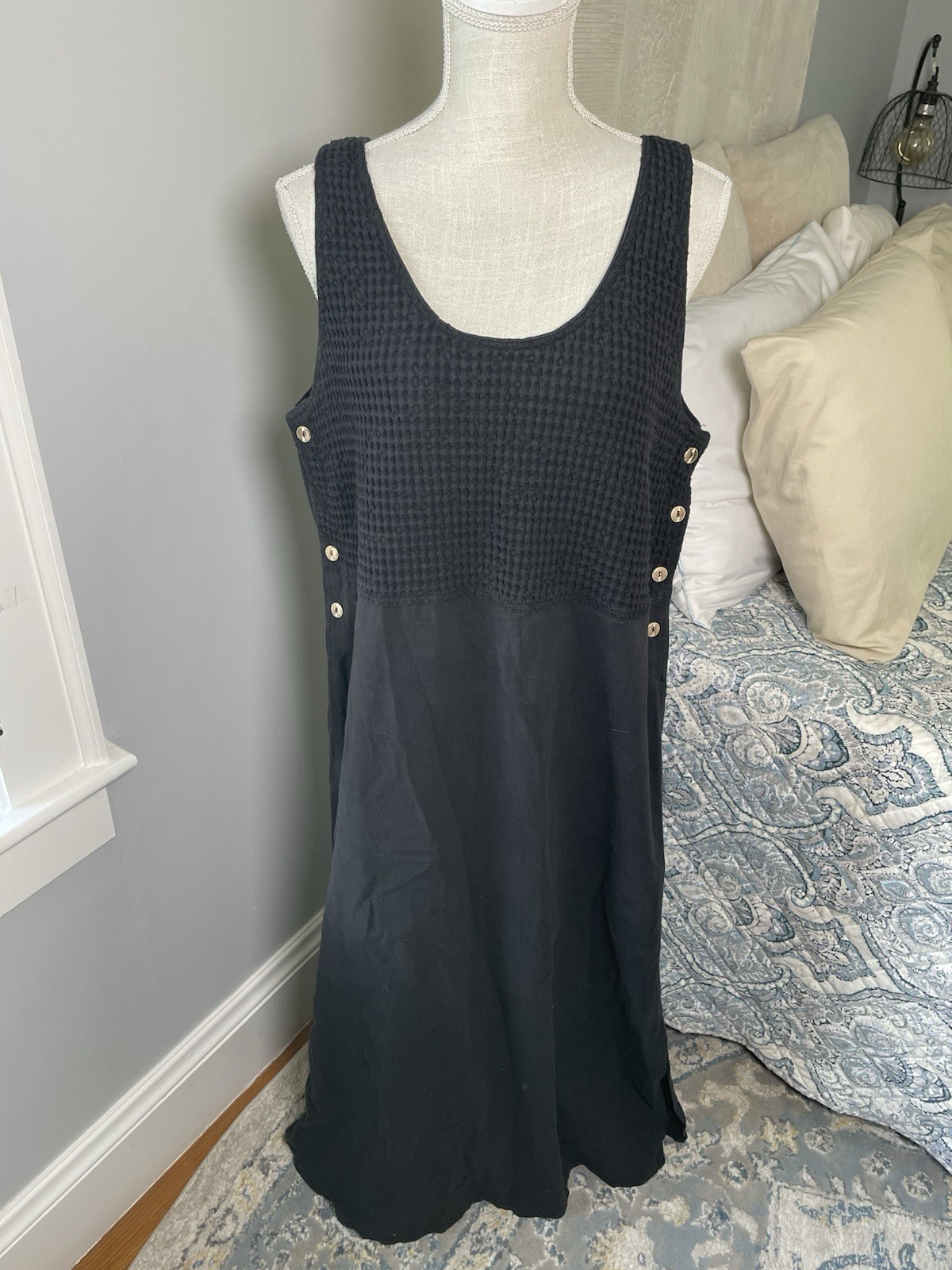 Nadia Black Textured Button Side Sleeveless Maxi Dress Women’s Size M
