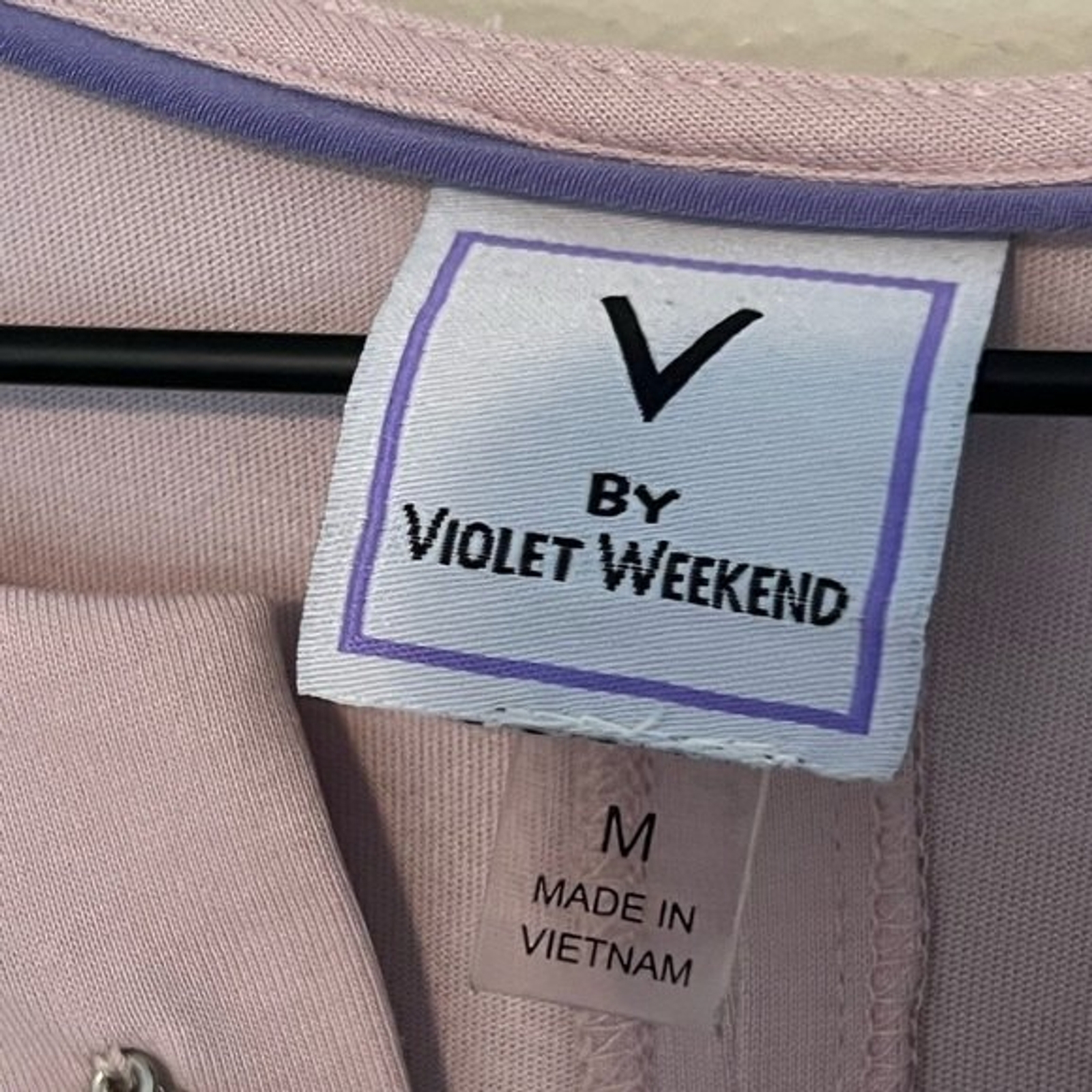 V By Violet Weekend Mauve A-line Ruffled Bottom Pearl Detail Dress Size Medium