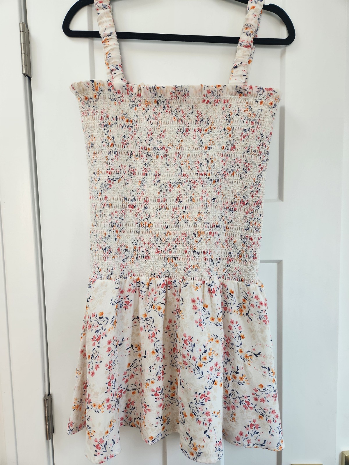 Ali & Jay Eastside Luv floral sundress smocked bodice ruffle tiered skirt Size L