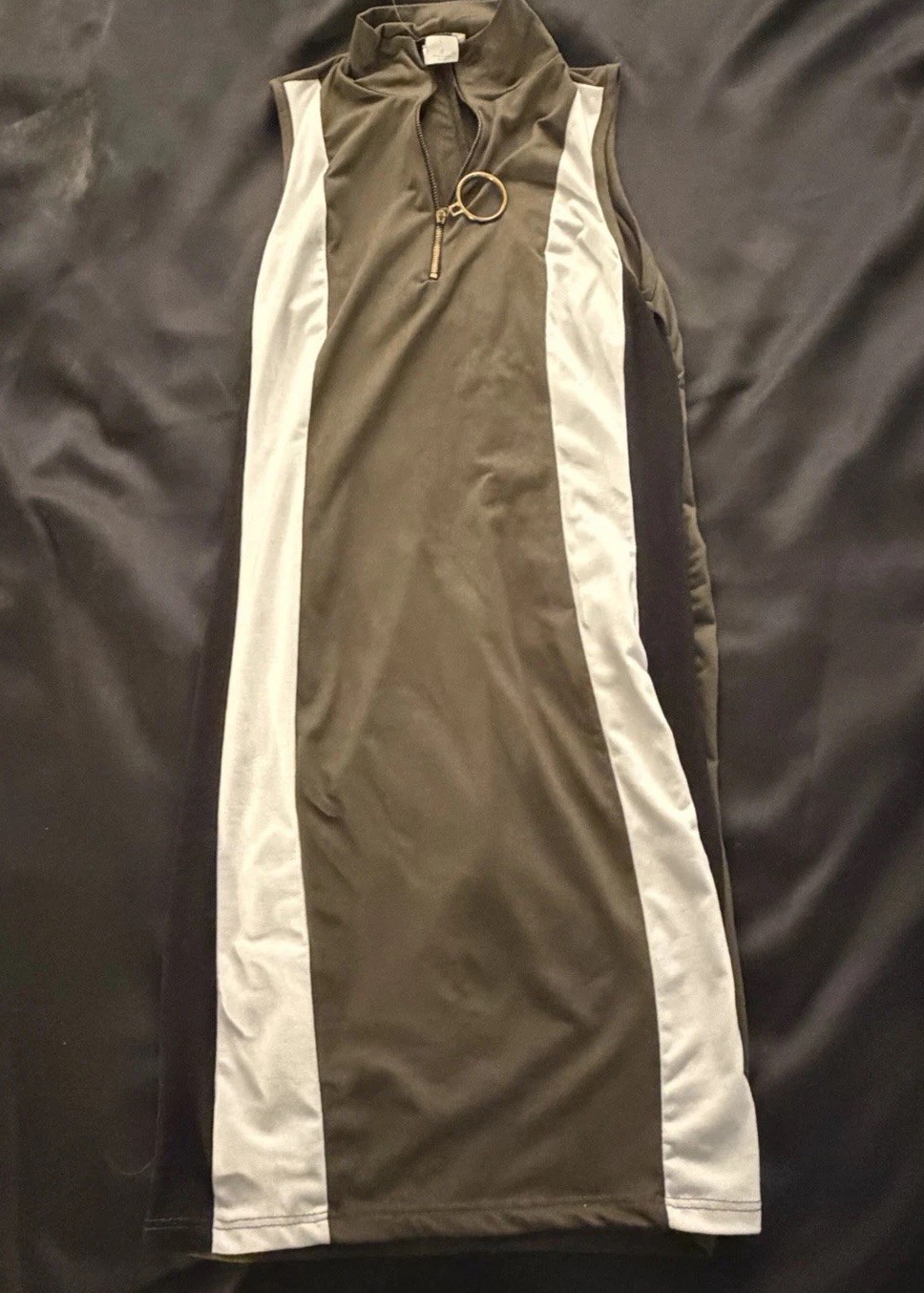Beware Olive & White Colorblock Mock Neck Sleeveless Half Zip Shift Mini Dress 8