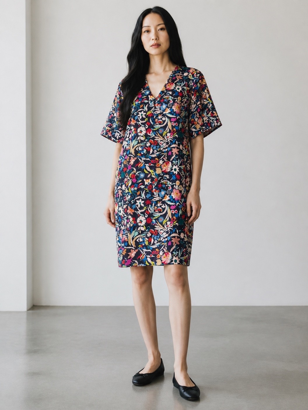 Saloni Floral Print Shift Dress UK 12 Navy Multicolour V-Neck Bell Sleeve Luxury