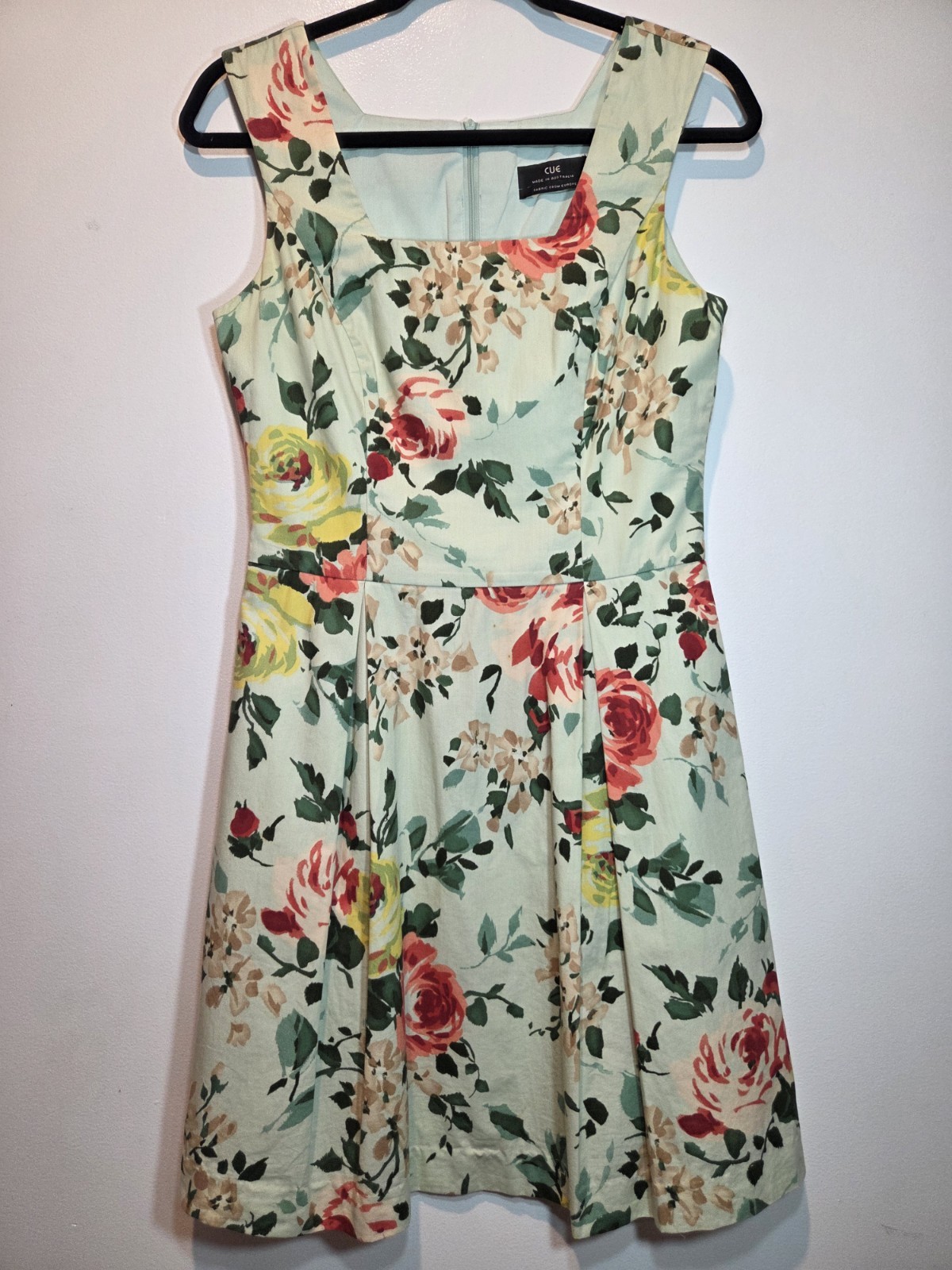 CUE Size 8 Mint Green Floral Fit & Flare Pleated Skirt Square Neck Short Dress