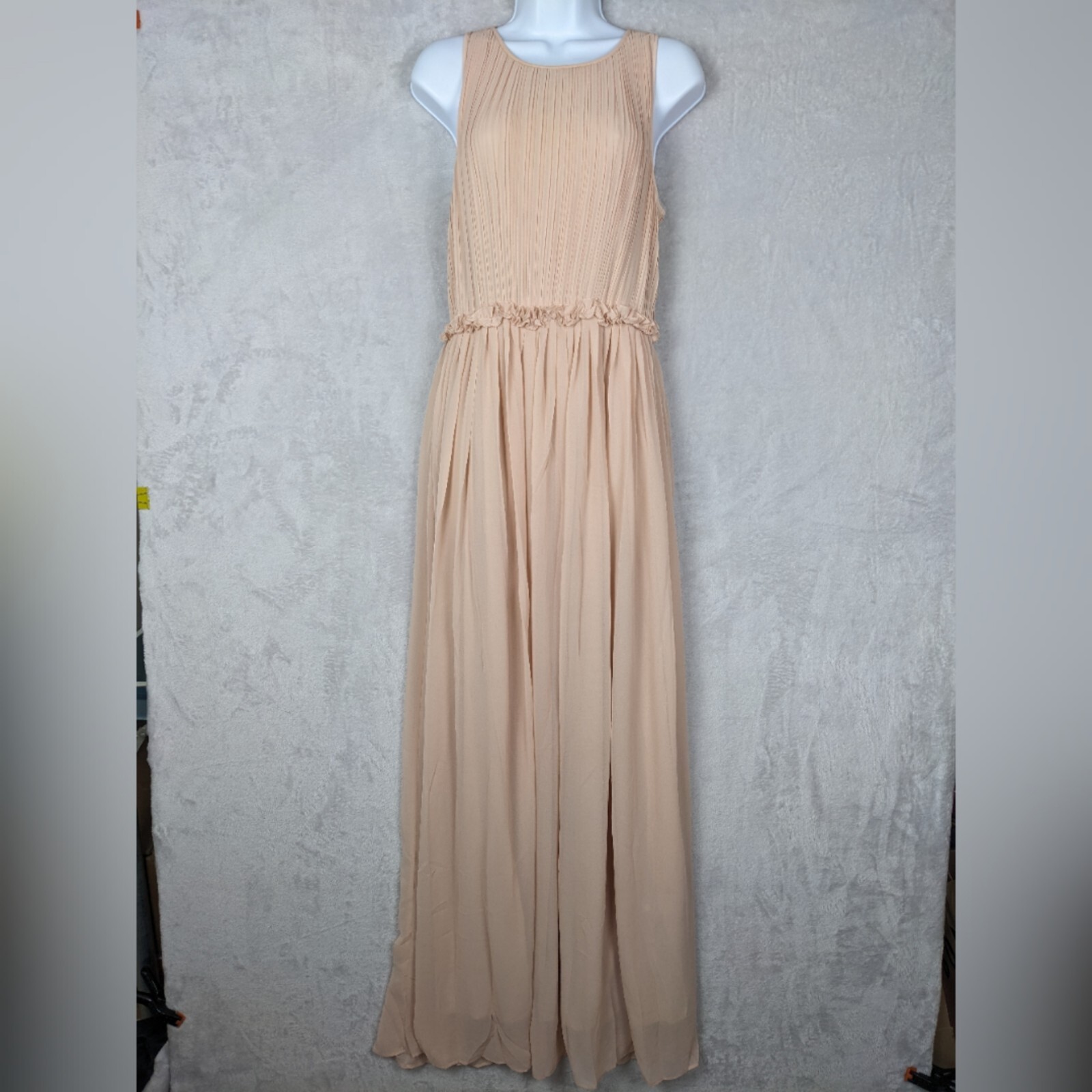 H & M Formal Dress Women Sz 12 Champagne Sleeveless Pintuck Chiffon Skirt Dressy