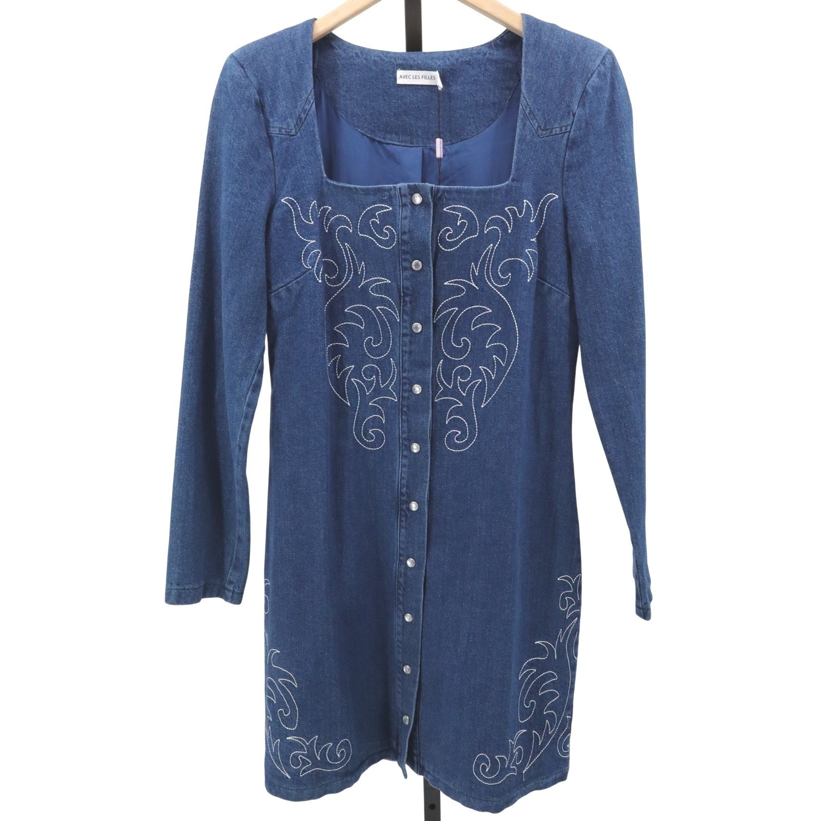 Avec Les Filles Denim Mini Dress Size 6 NWT Embroidered Western Snap Square Neck